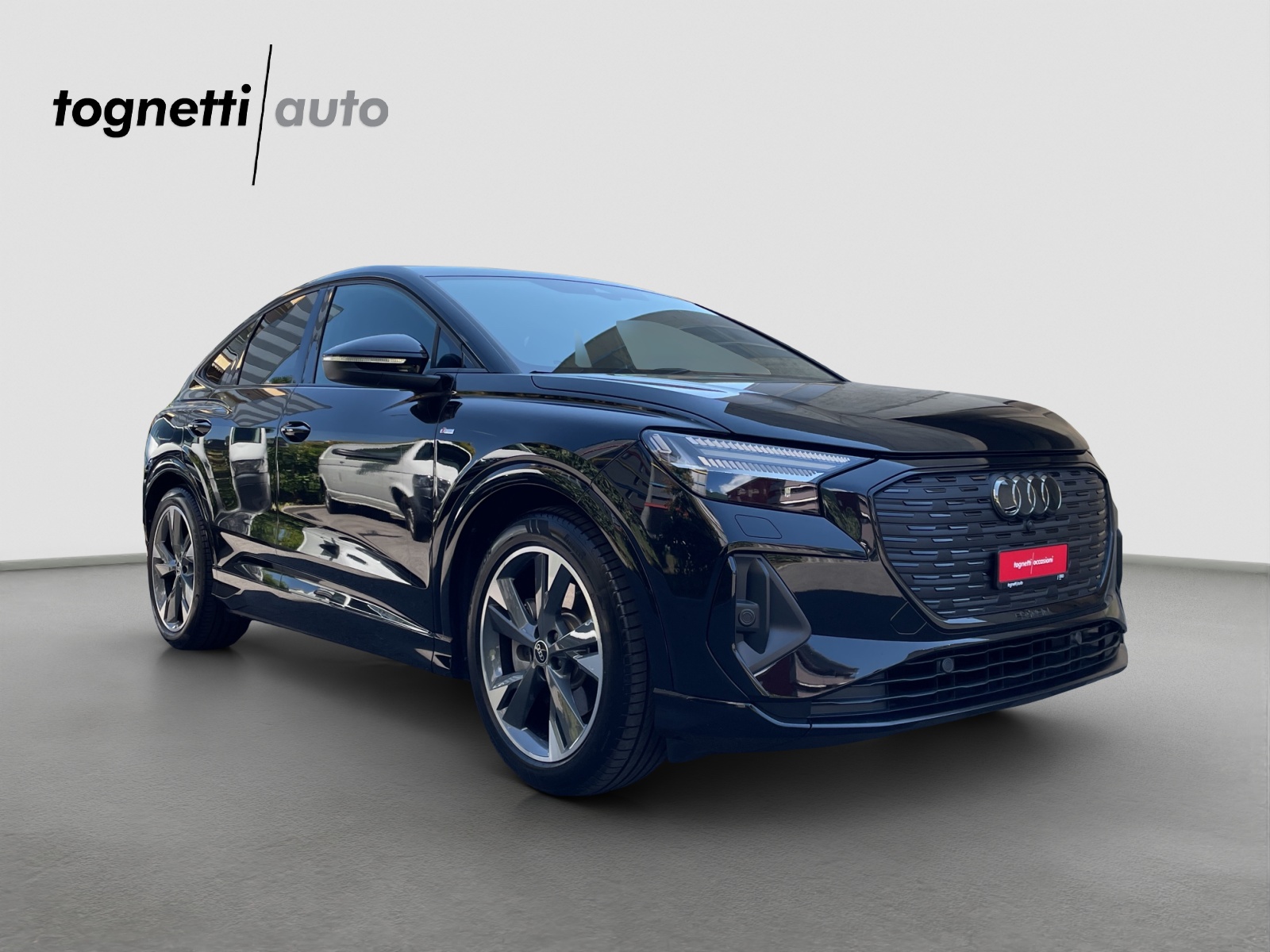 AUDI Q4 Sportback e-tron 50 quattro-image-1