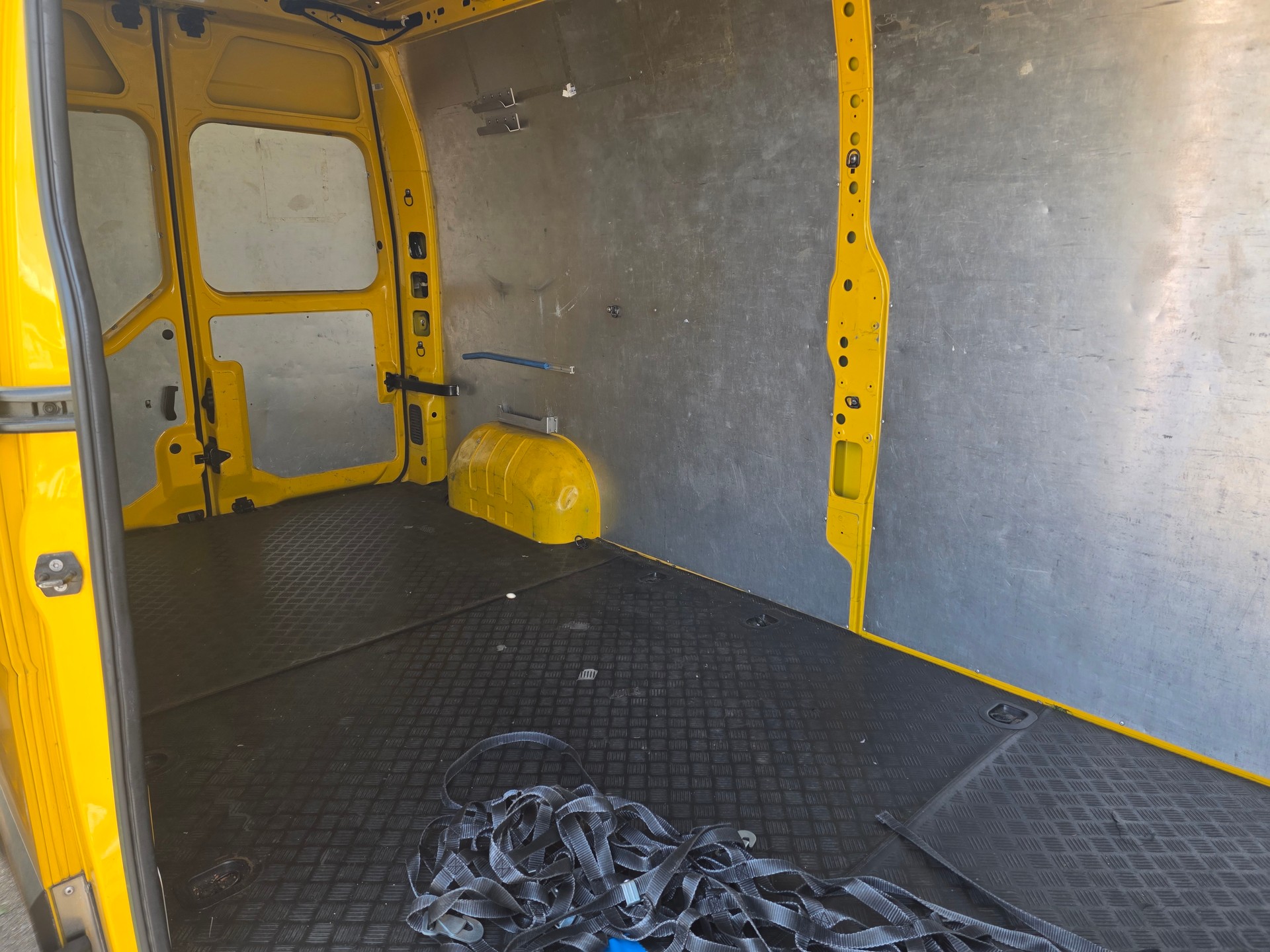 RENAULT Master T35 2.3dCi 130 L3H2-image-7