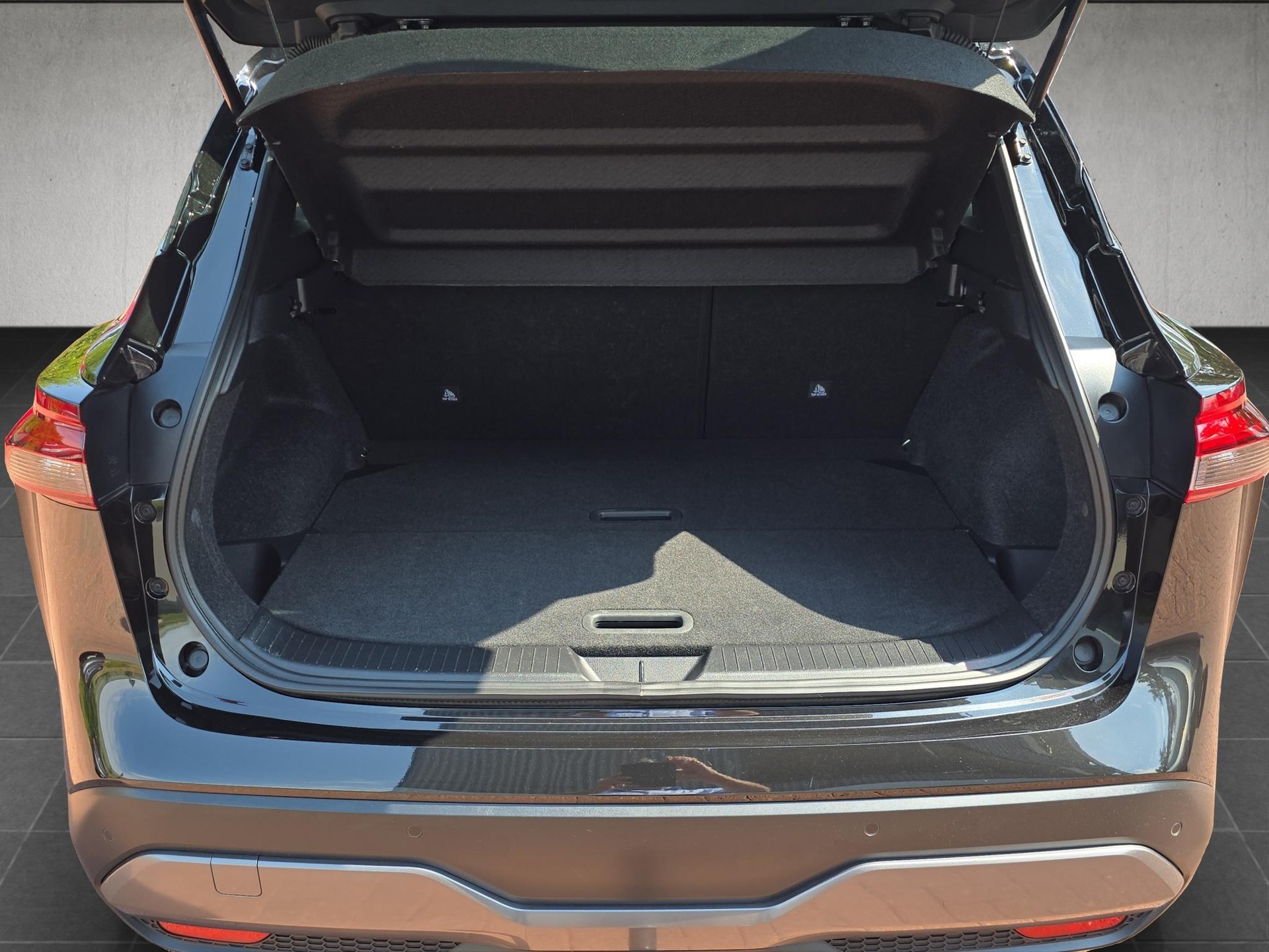 NISSAN Qashqai 1.5 VC-T N-Connecta-image-12
