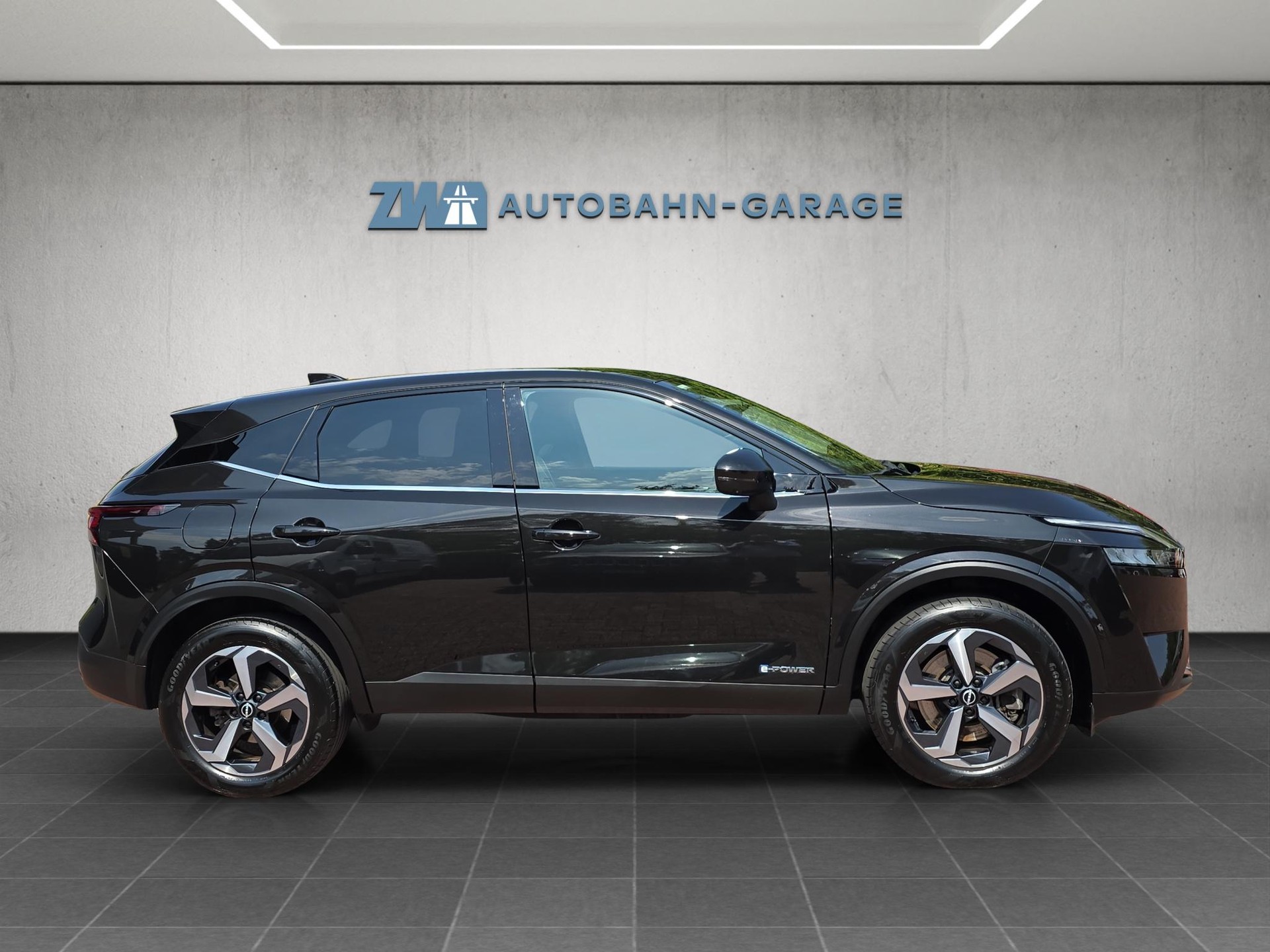 NISSAN Qashqai 1.5 VC-T N-Connecta-image-5