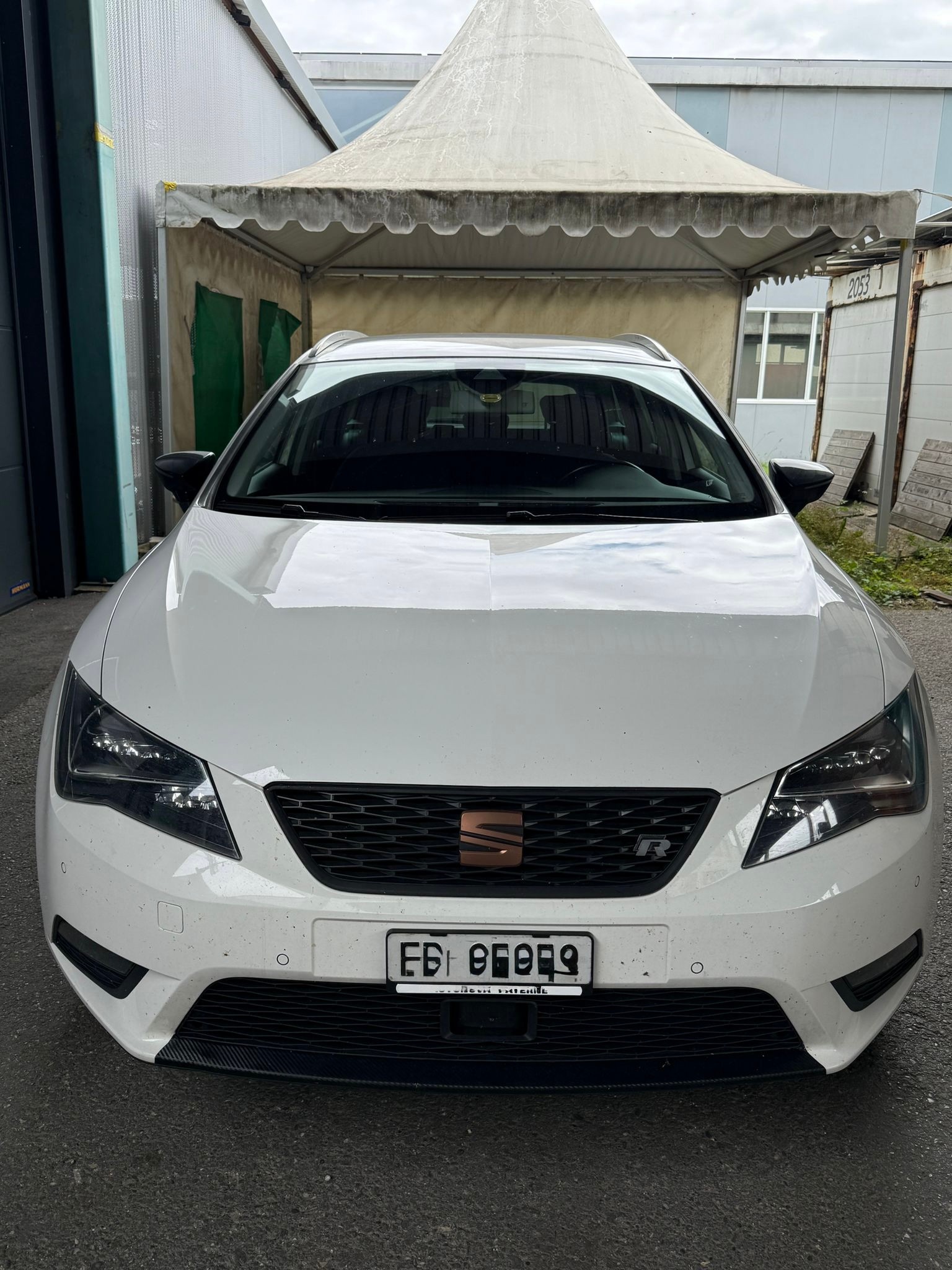 SEAT Leon ST 2.0 TDI FR Line DSG-image-0