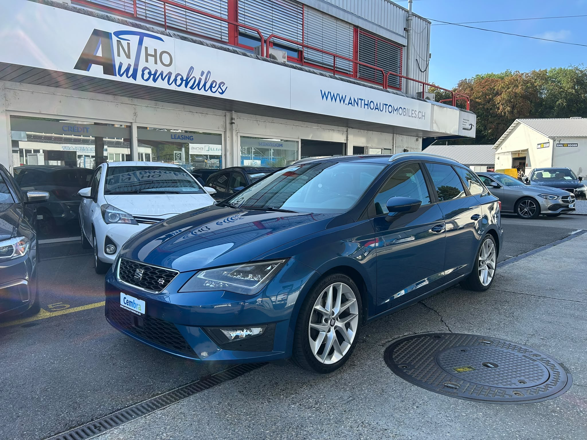 Car photo