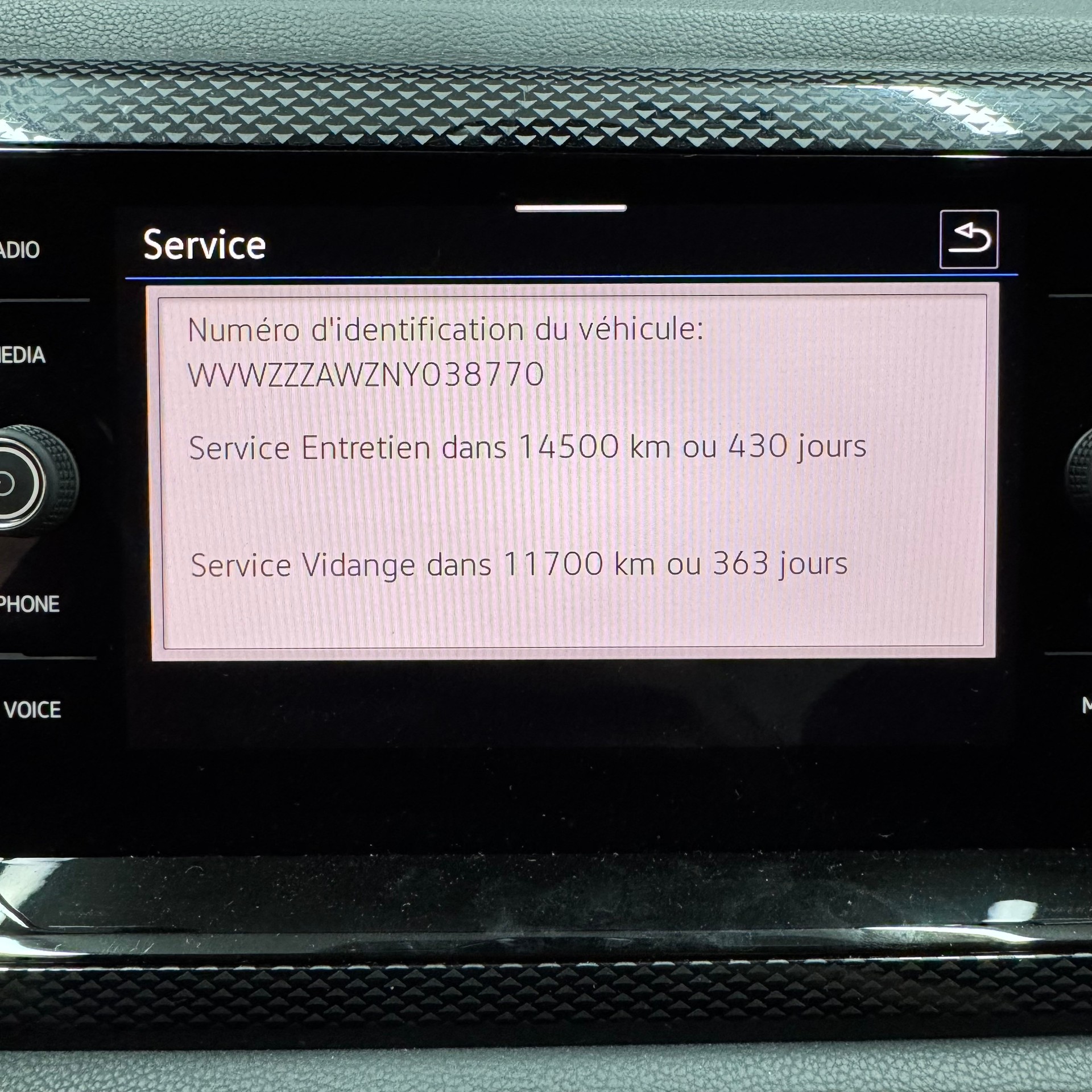 VW Polo 1.0 TSI Style DSG-image-15