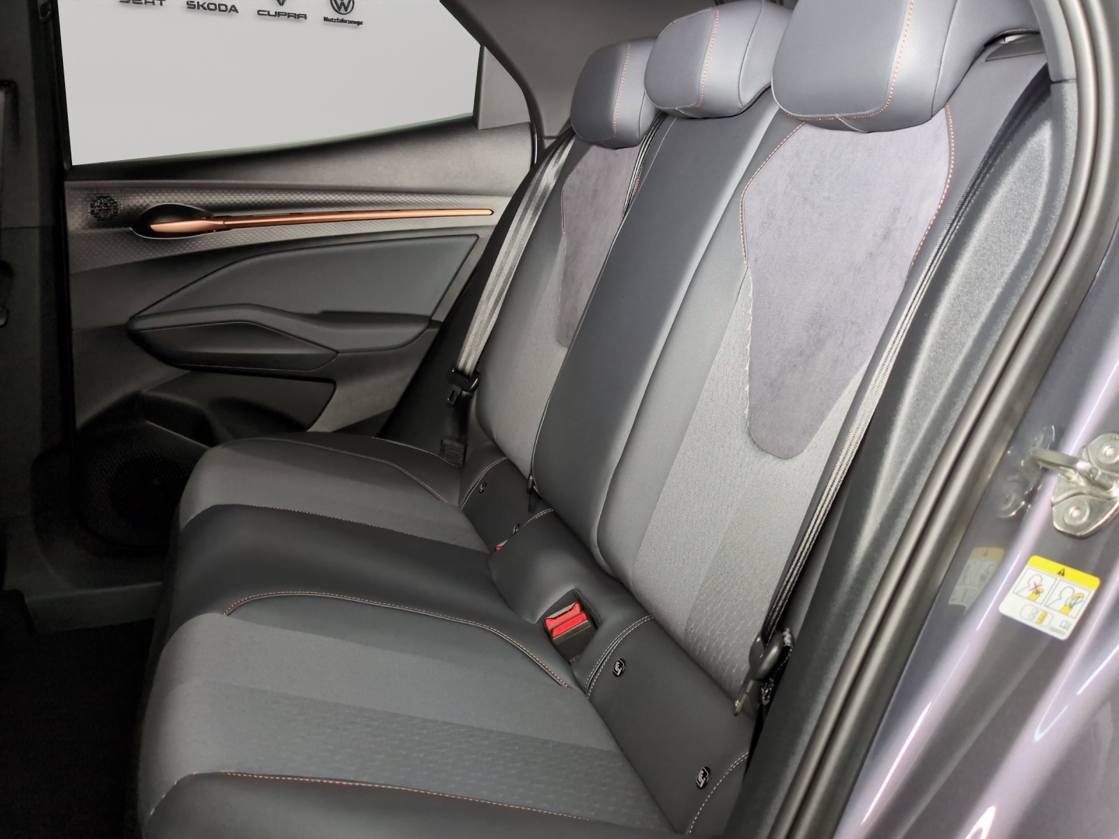 CUPRA Raval 52 kWh Dynamic+-image-8