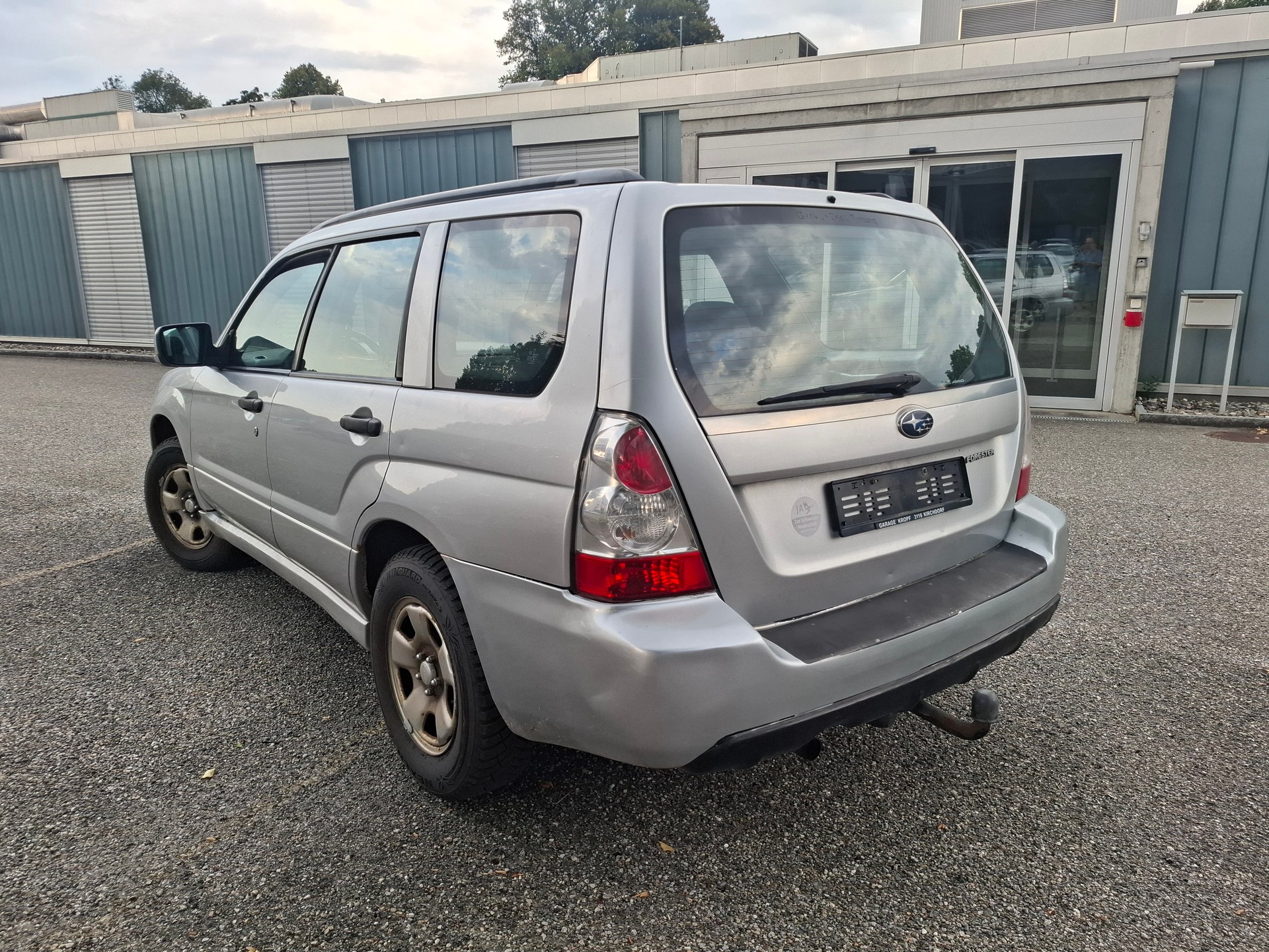 SUBARU Forester 2.0X Advantage-image-2
