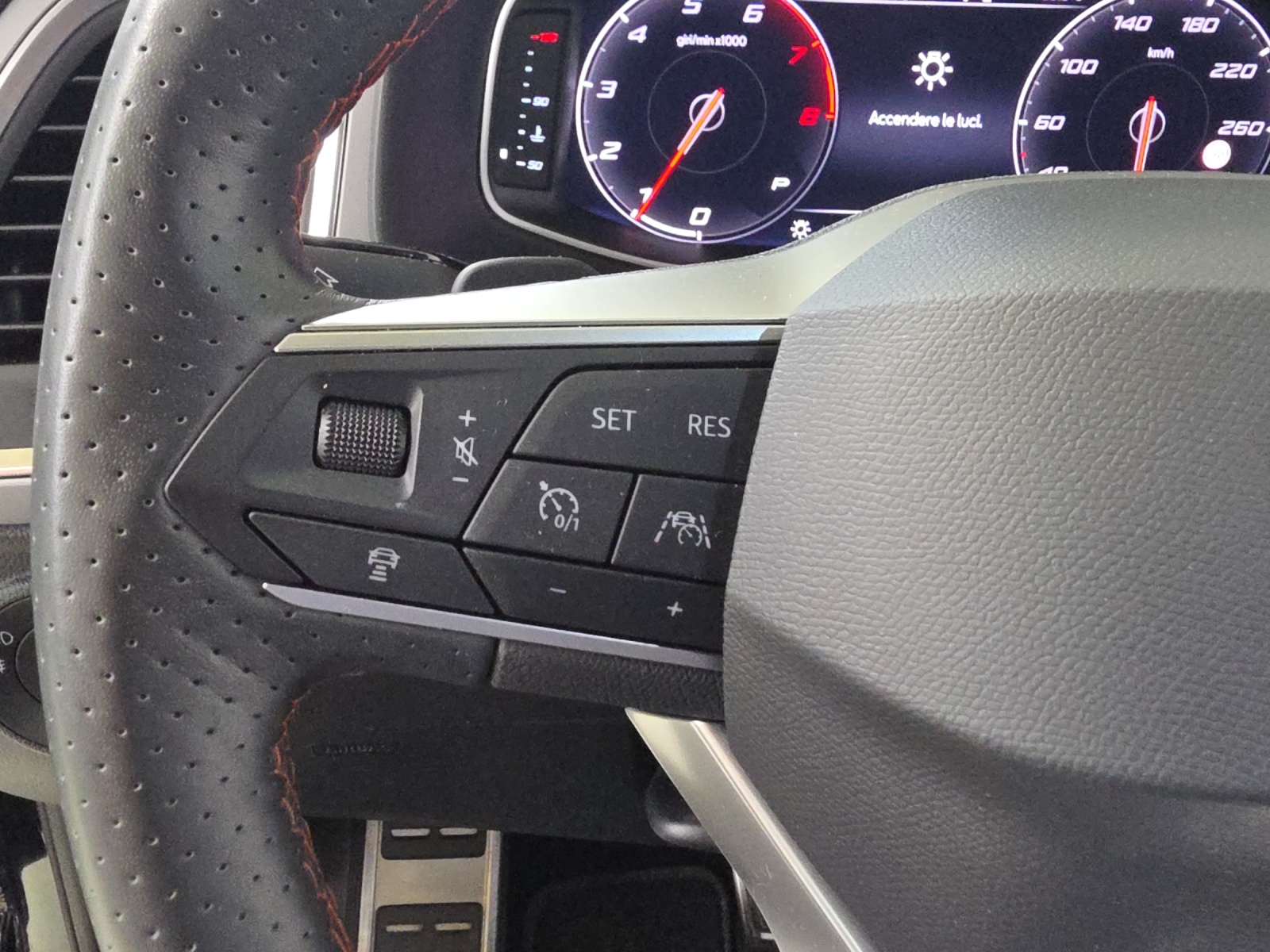 SEAT Ateca 1.5 TSI EVO DSG FR-image-15