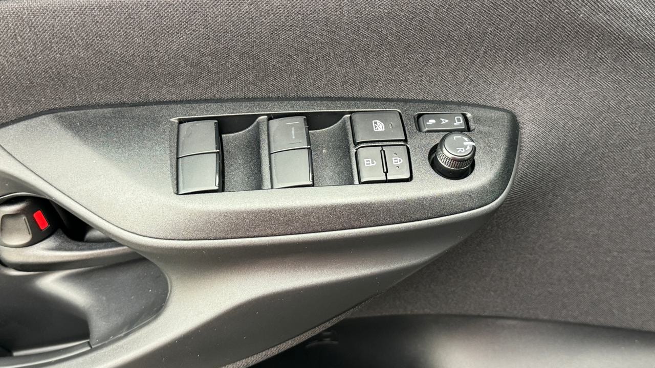 TOYOTA Yaris Cross 1.5 Style e-CVT-image-8