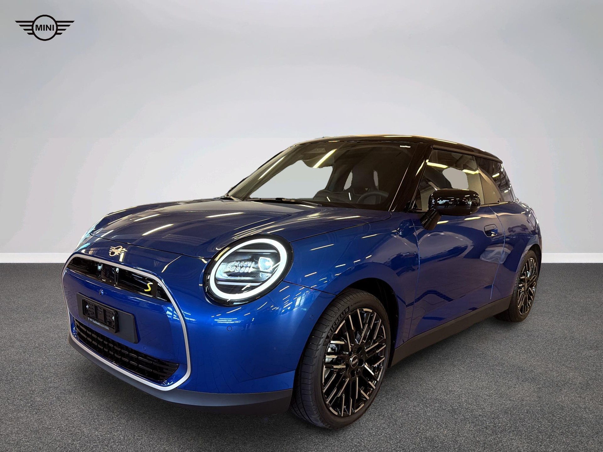 MINI Cooper SE-image-0