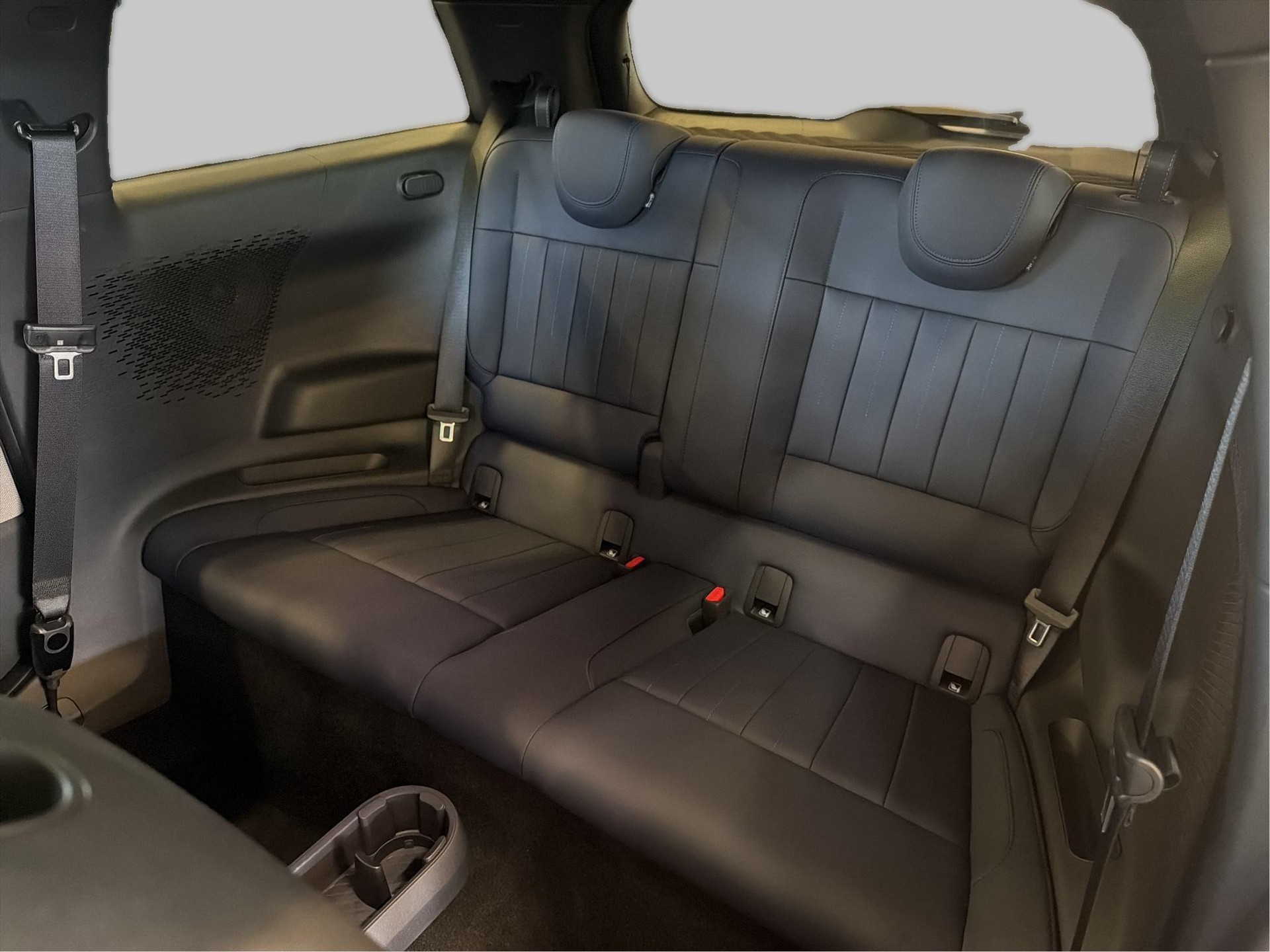 MINI Cooper SE-image-16