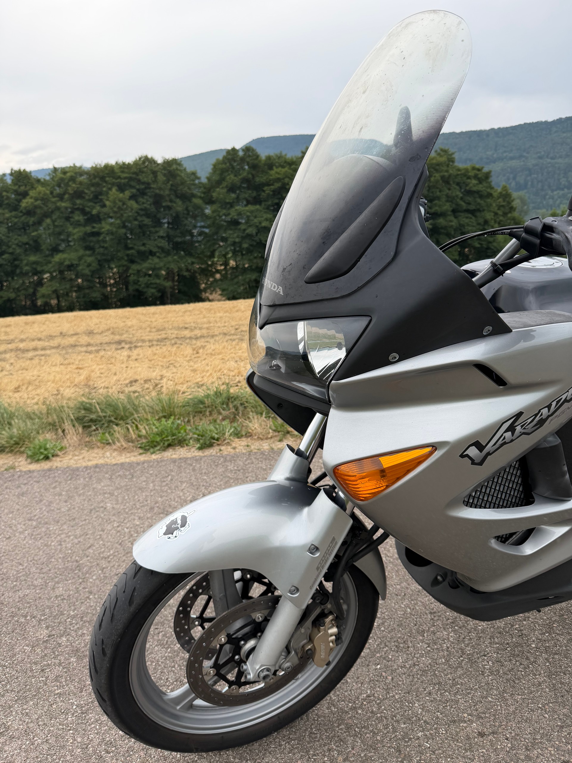 HONDA XL 1000 V Varadero-image-7