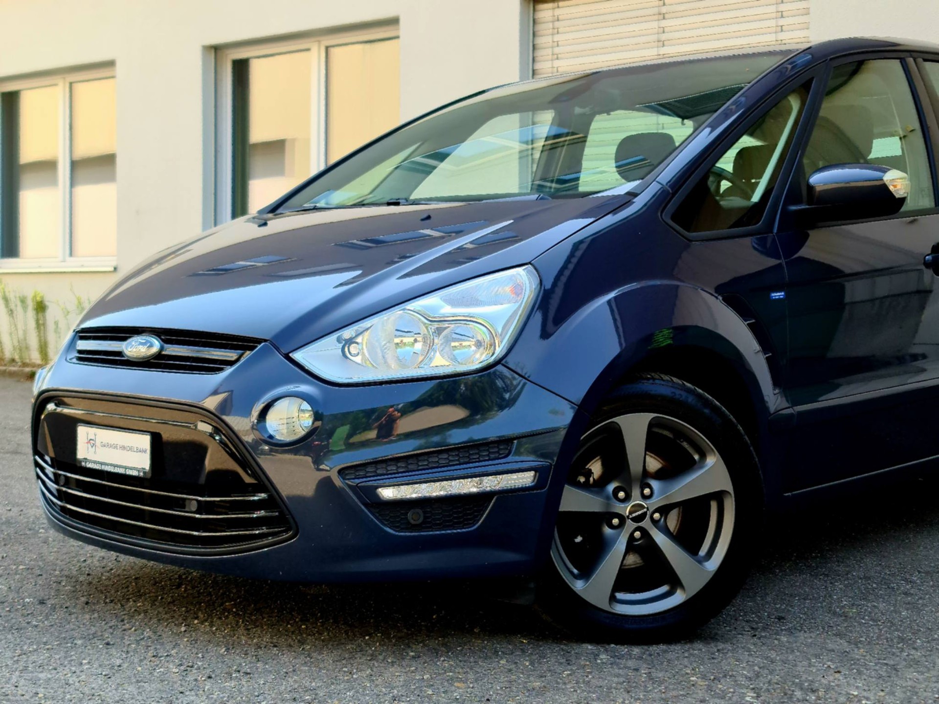 FORD S-Max 1.6 SCTi Titanium-image-2