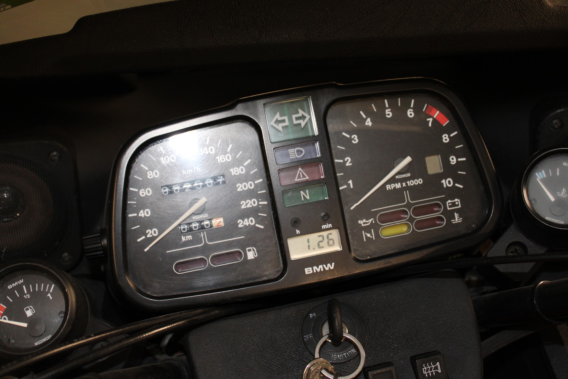 BMW K 100-showroom-element-3