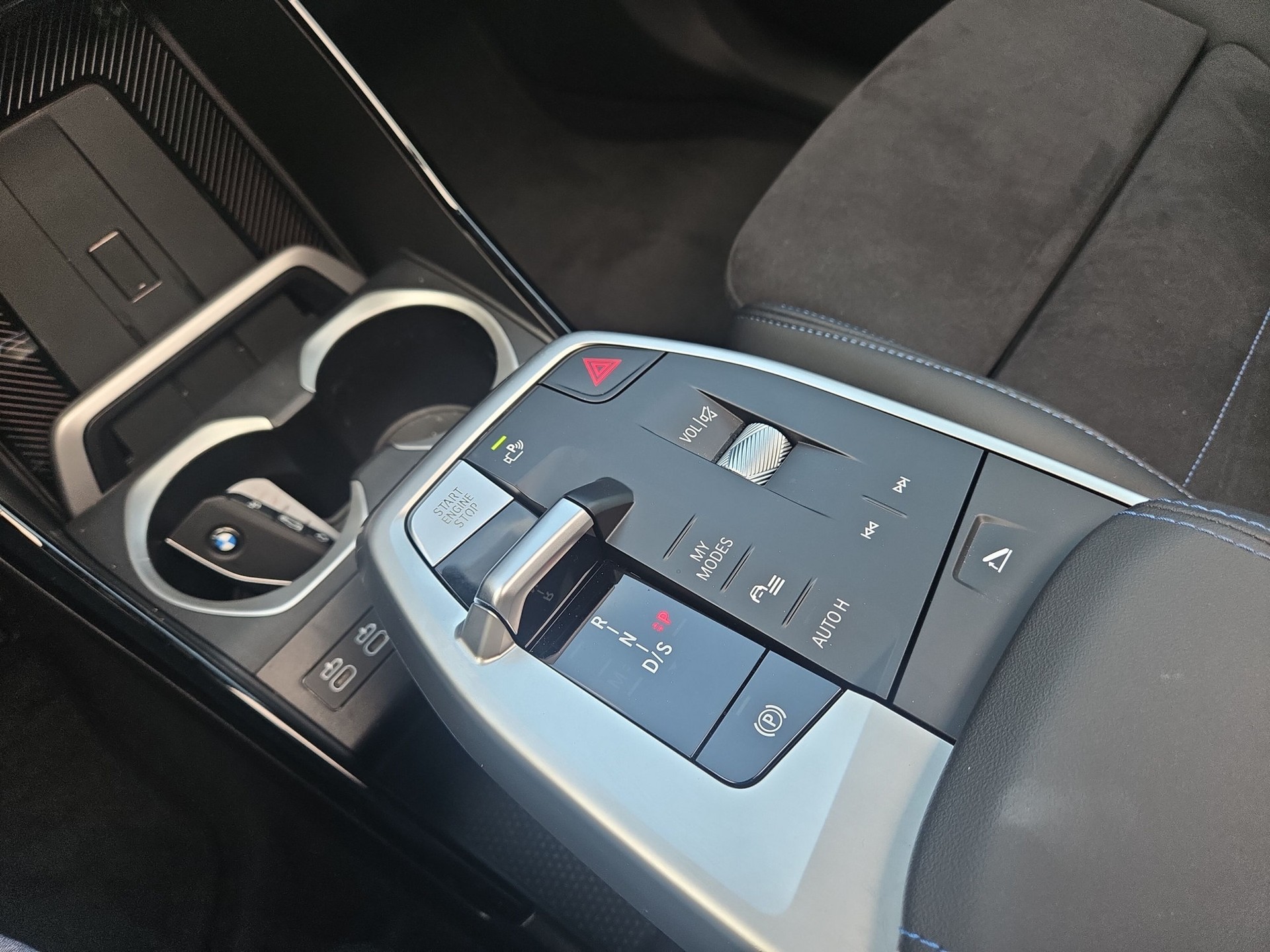 BMW X1 xDrive 30e M Sport Pro-image-10