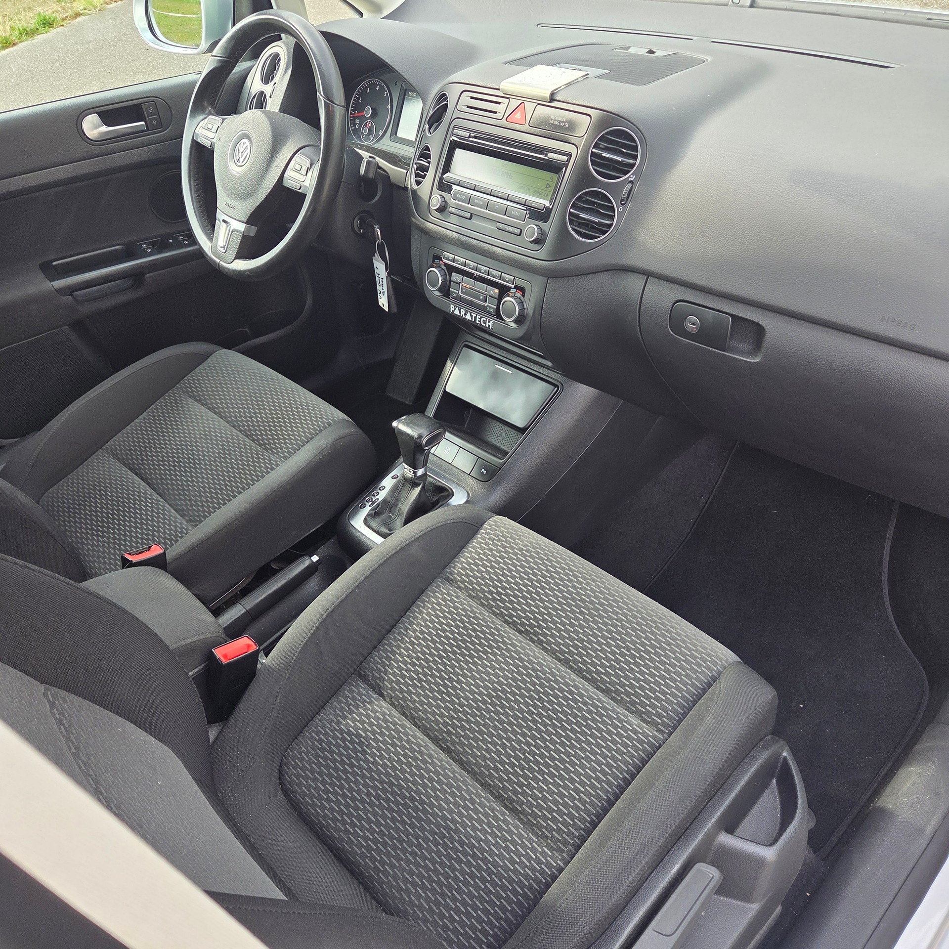 VW Golf Plus 1.4 TSI Comfortline DSG-image-8