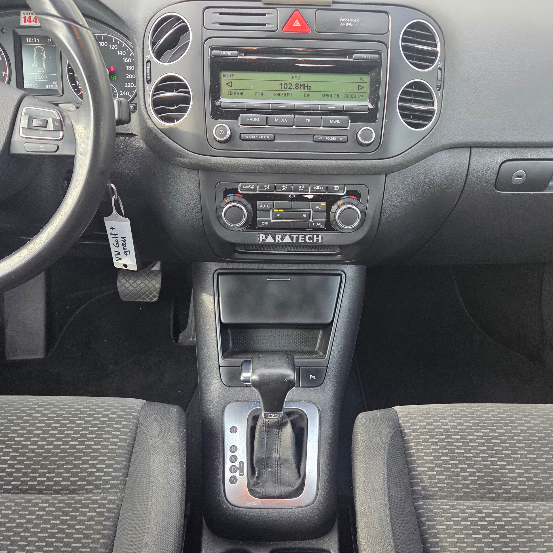 VW Golf Plus 1.4 TSI Comfortline DSG-image-11