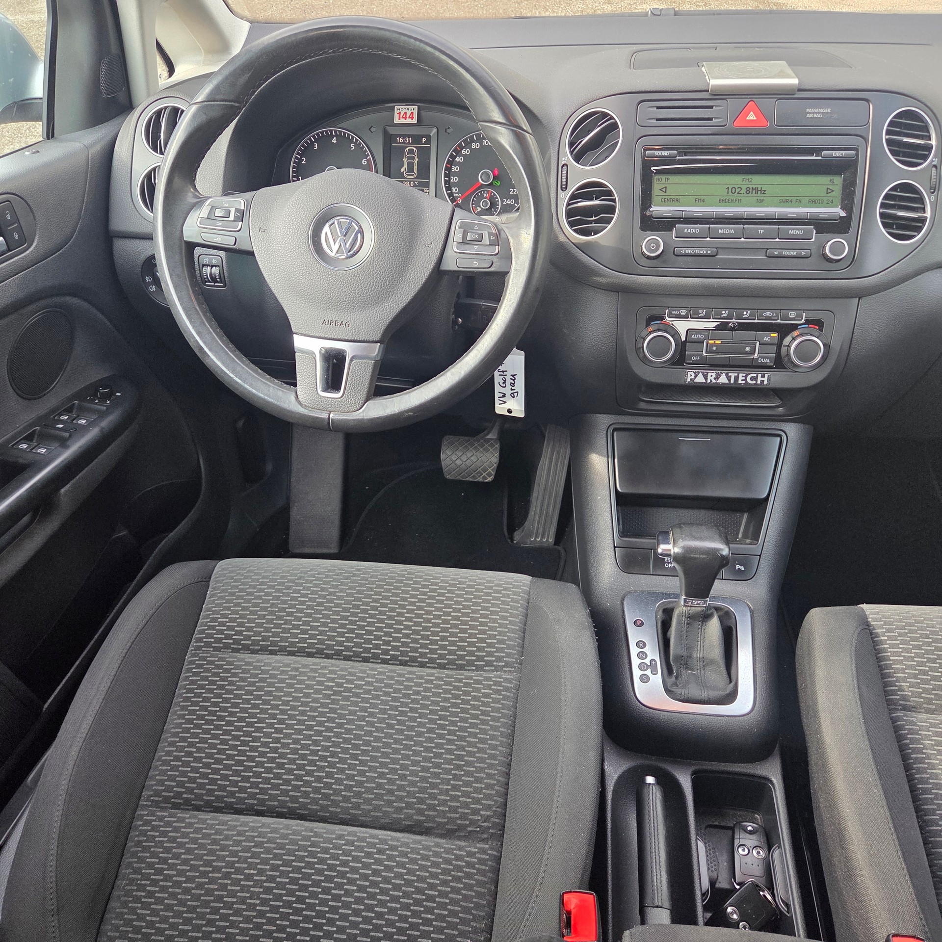 VW Golf Plus 1.4 TSI Comfortline DSG-image-9