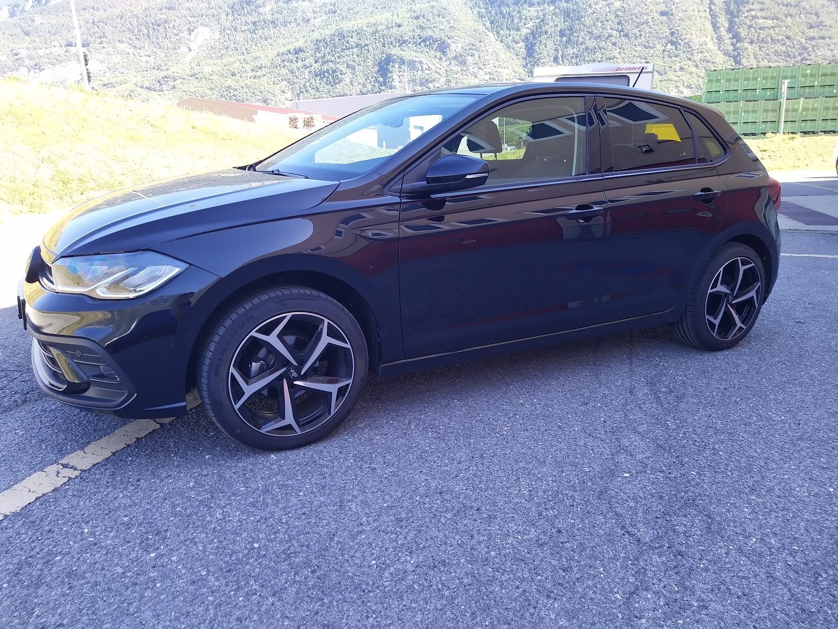 Car photo