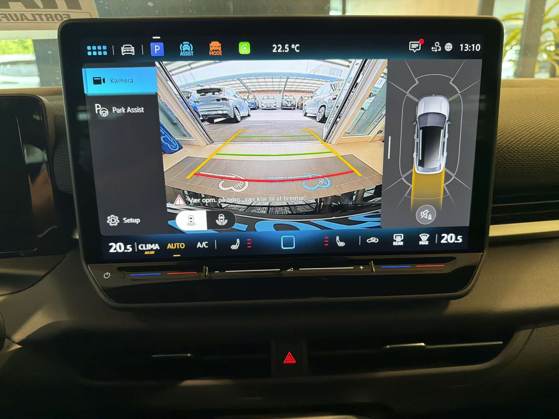 VW T-Roc 1.5 eTSi mHEV R-Line DSG-Automat-image-9
