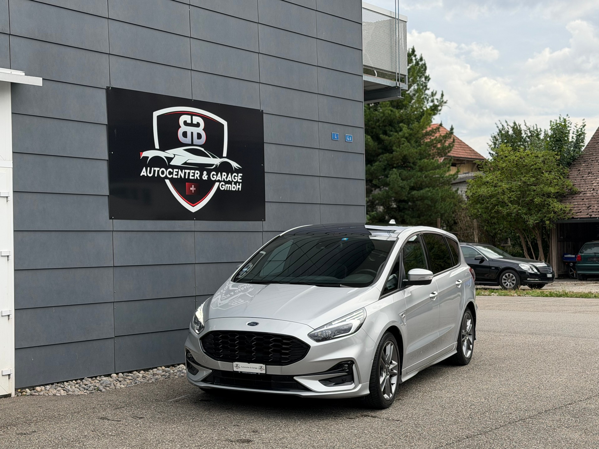 FORD S-Max 2.5 FHEV ST-Line 7Pl-image-0