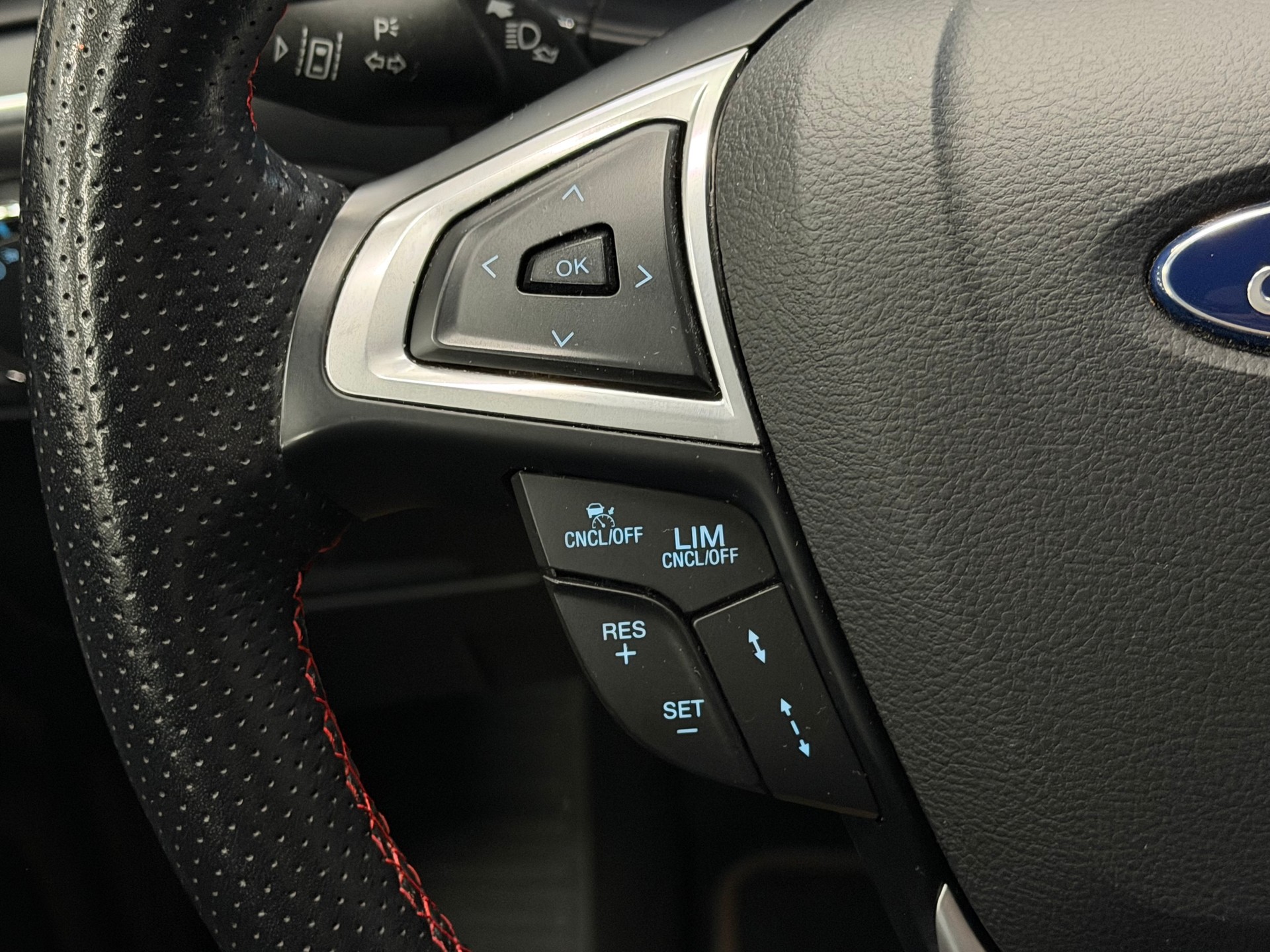 FORD S-Max 2.5 FHEV ST-Line 7Pl-image-20