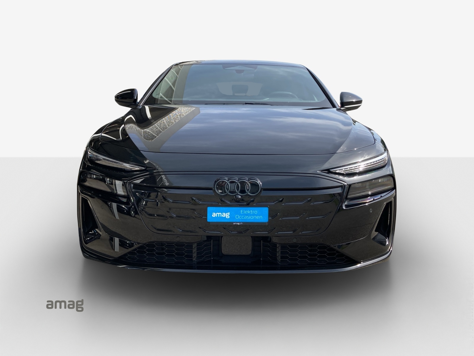 AUDI A6 Avant e-tron quattro-image-6
