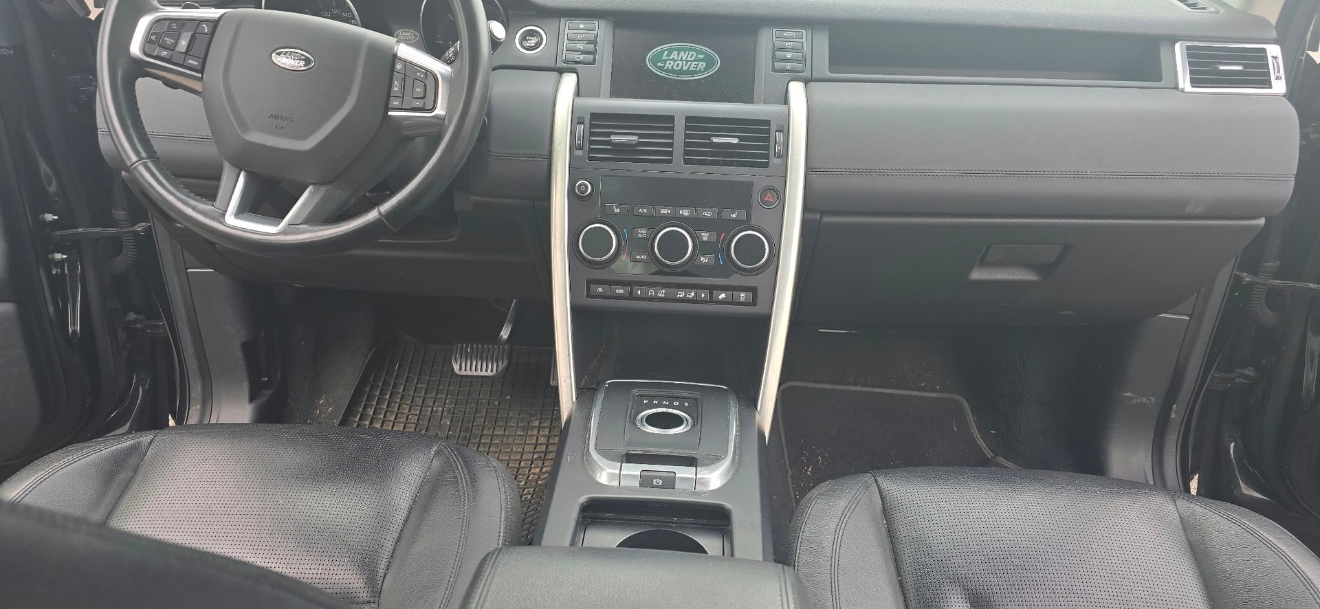 LAND ROVER Discovery Sport 2.0 TD4 HSE AT9-image-8