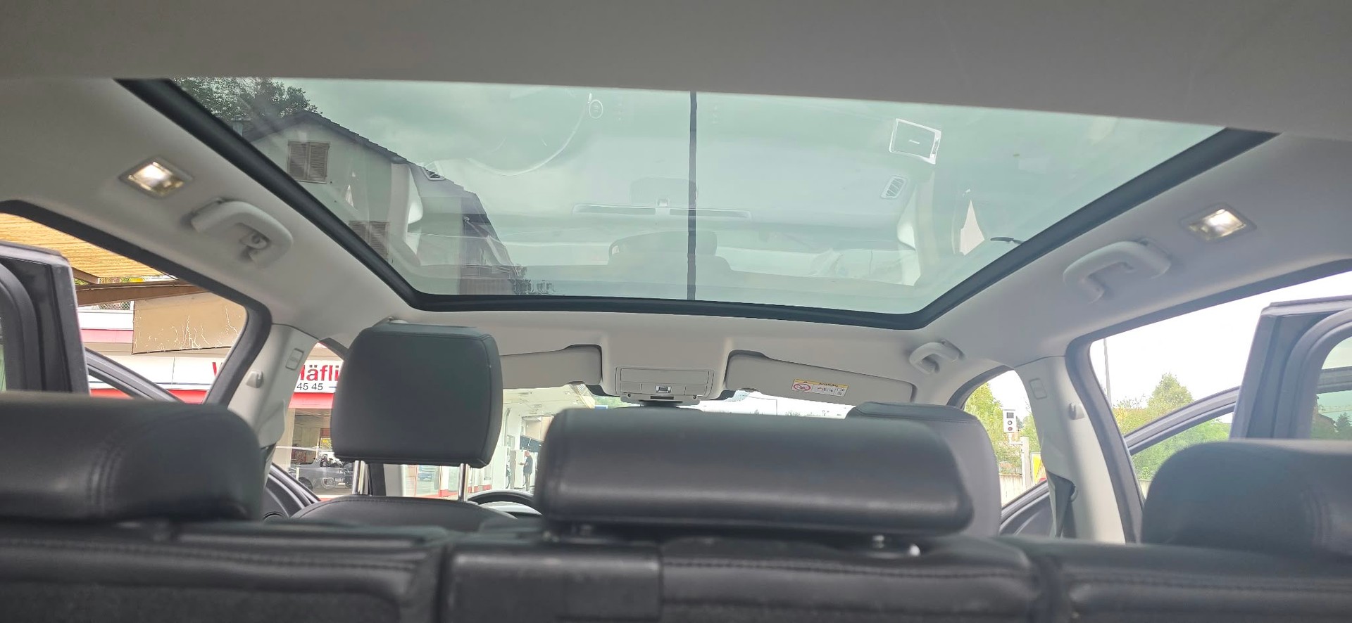 LAND ROVER Discovery Sport 2.0 TD4 HSE AT9-image-10