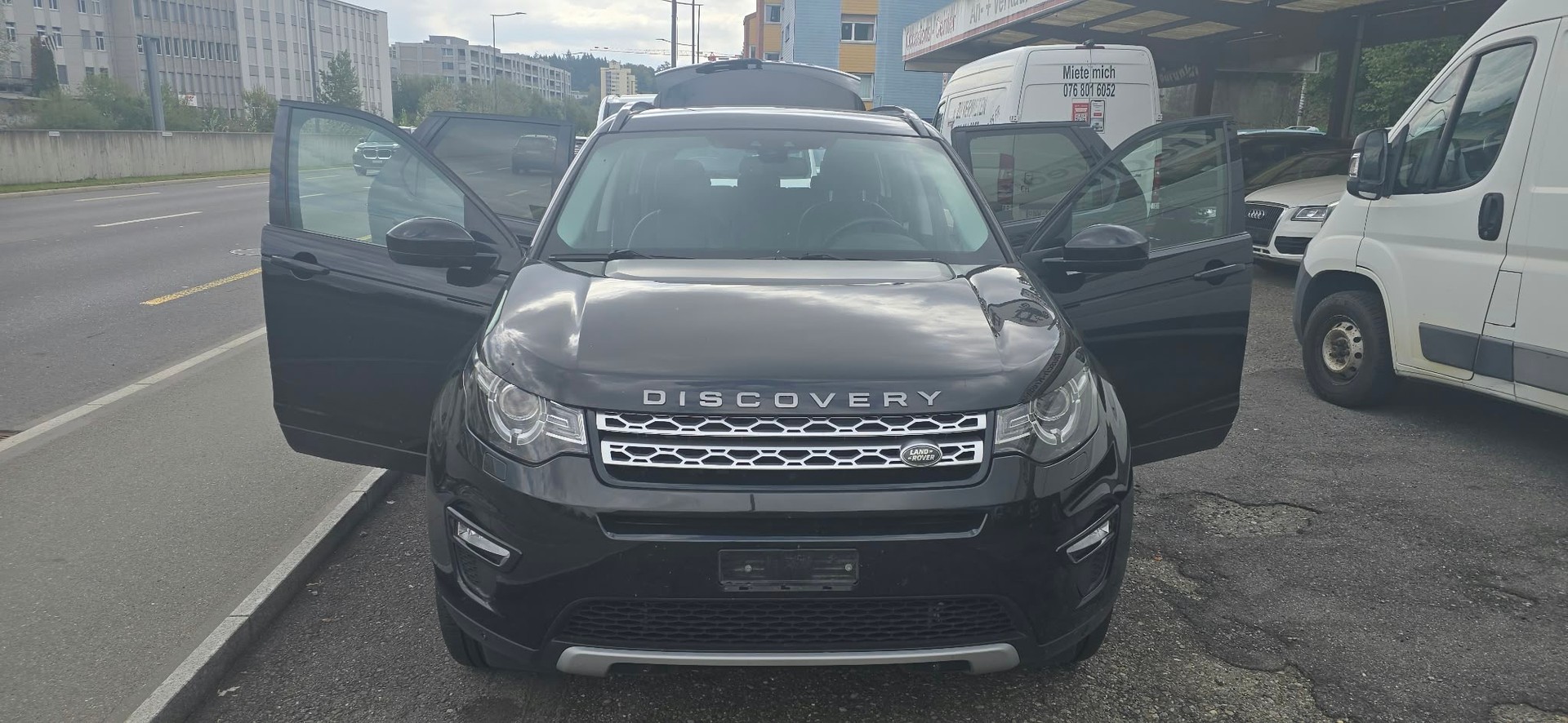 LAND ROVER Discovery Sport 2.0 TD4 HSE AT9-image-11