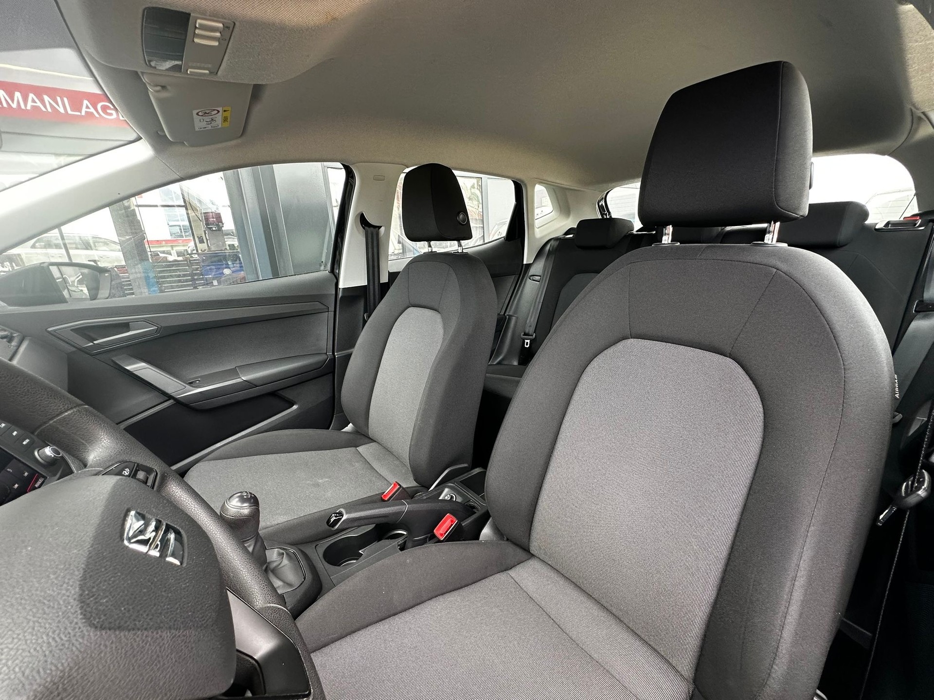 SEAT Ibiza 1.0 EcoTSI Reference-image-9
