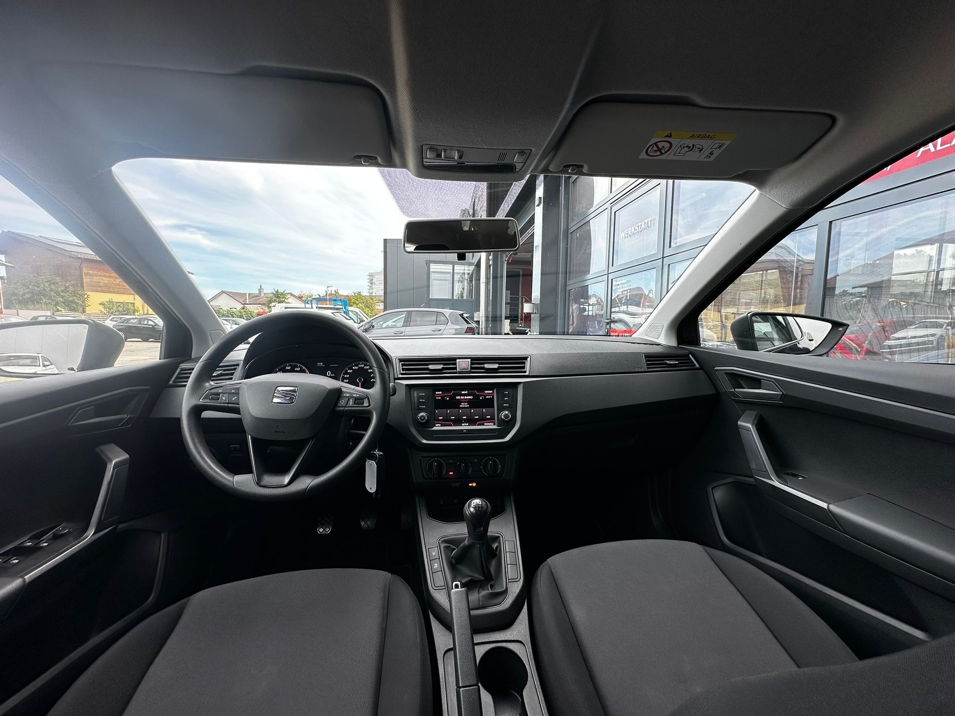 SEAT Ibiza 1.0 EcoTSI Reference-image-11