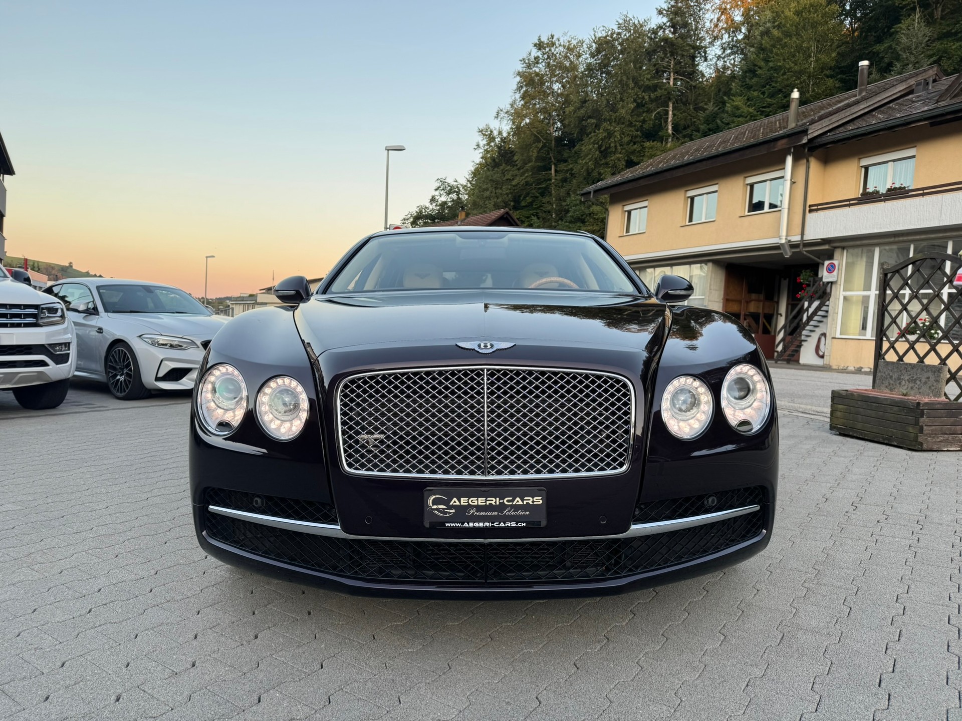 BENTLEY Flying Spur 6.0 W12 – FULL OPTIONS - CH Fahrzeug-image-1