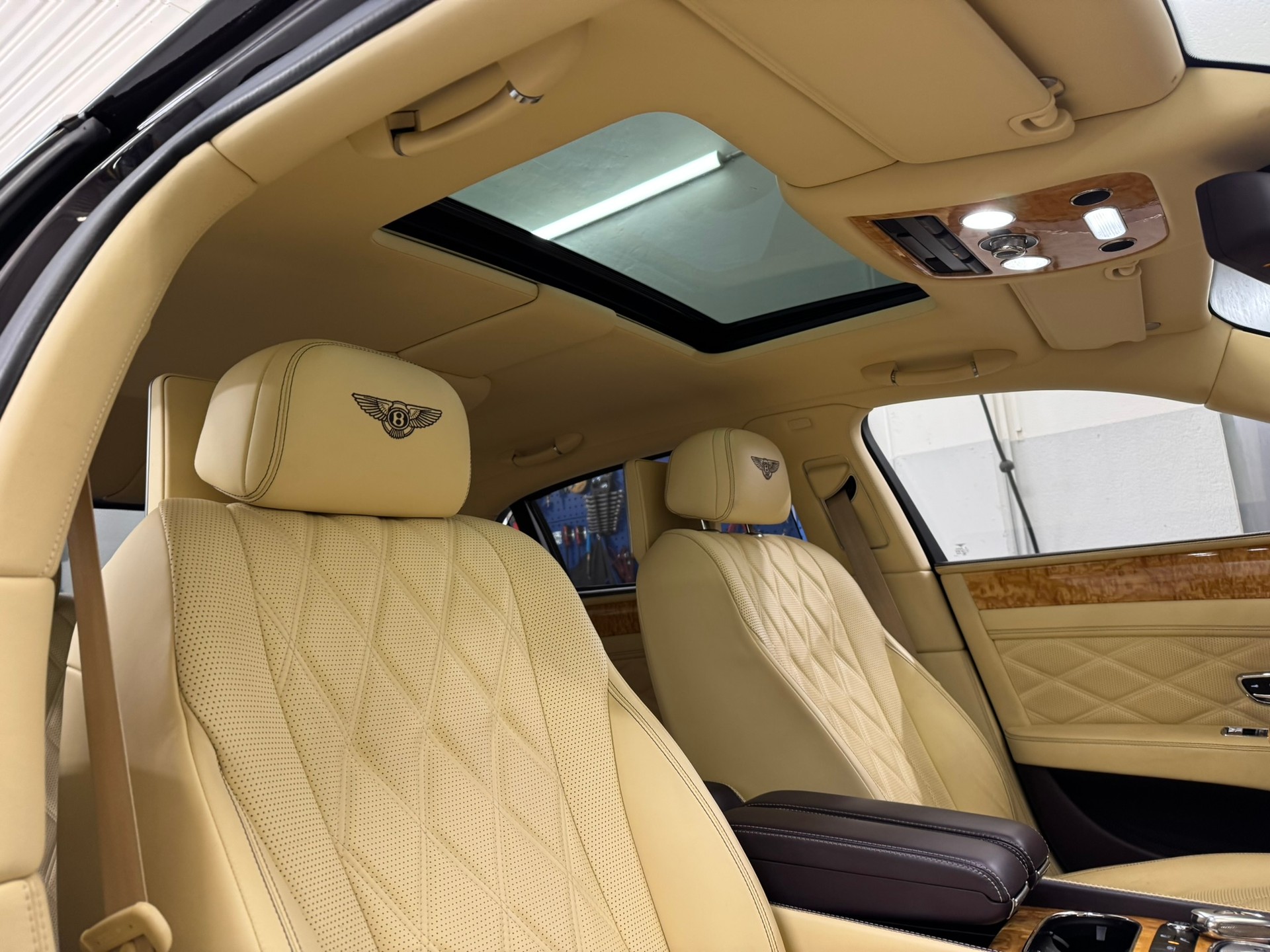 BENTLEY Flying Spur 6.0 W12 – FULL OPTIONS - CH Fahrzeug-image-14