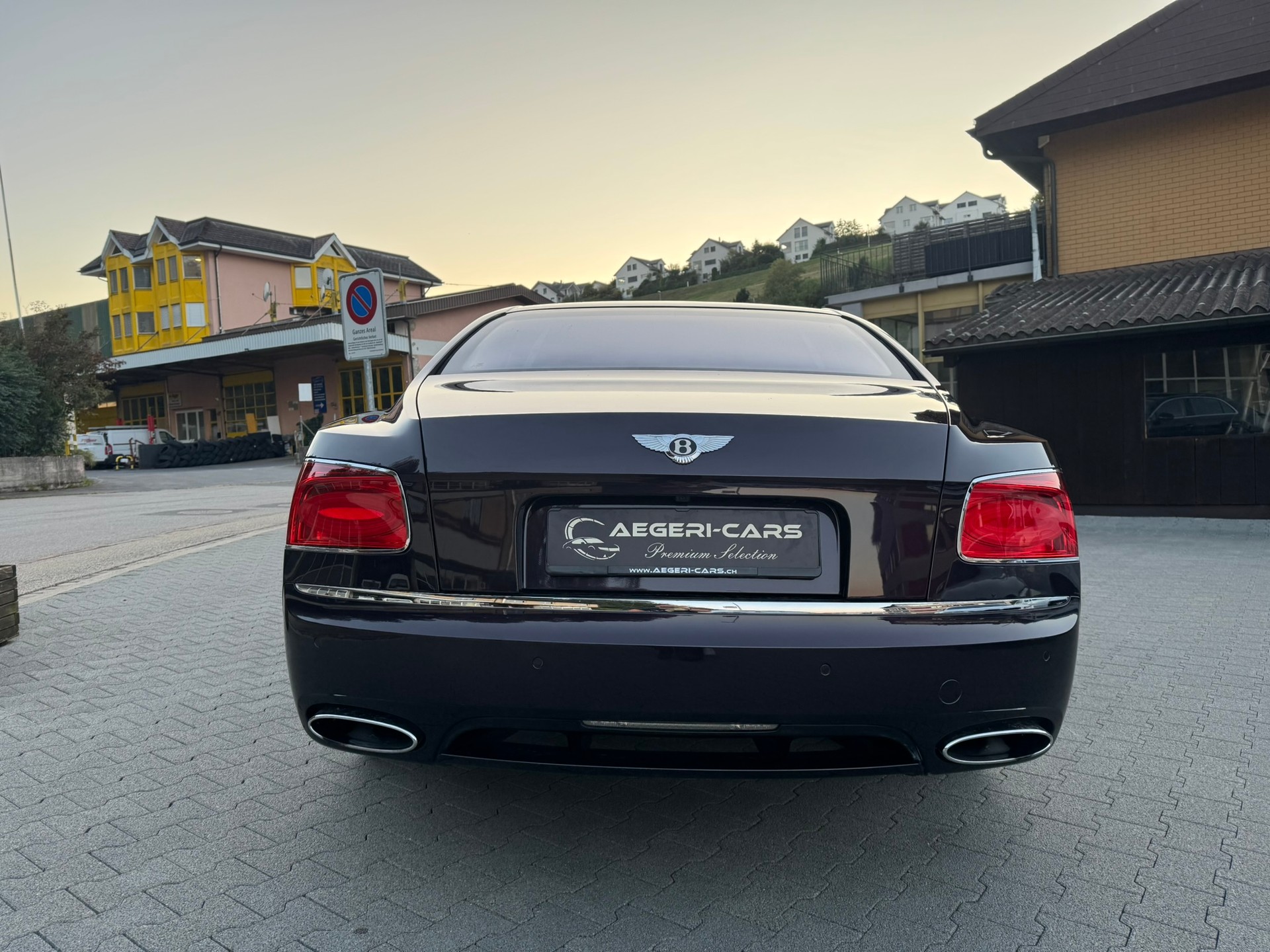 BENTLEY Flying Spur 6.0 W12 – FULL OPTIONS - CH Fahrzeug-image-5