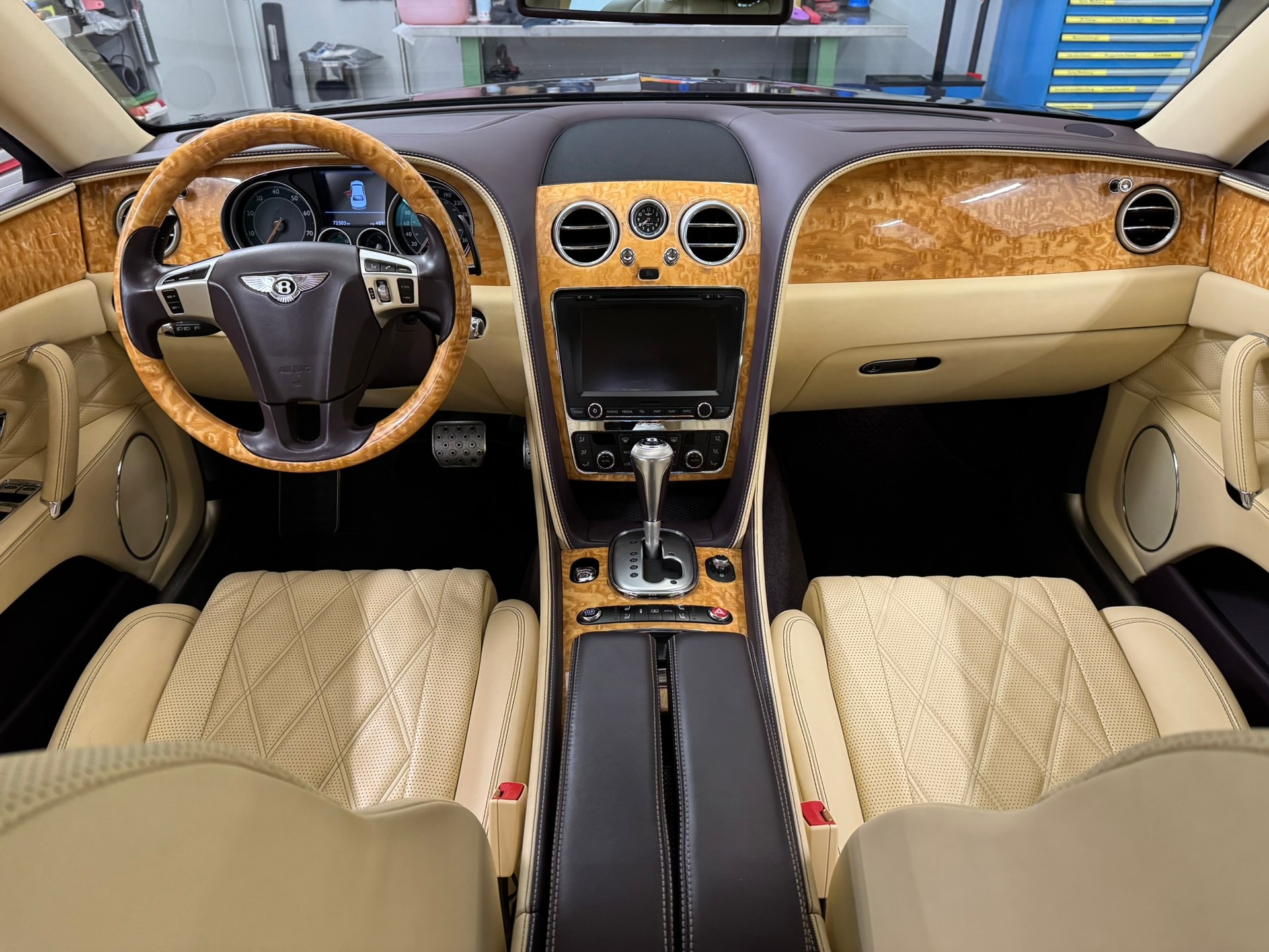 BENTLEY Flying Spur 6.0 W12 – FULL OPTIONS - CH Fahrzeug-image-10