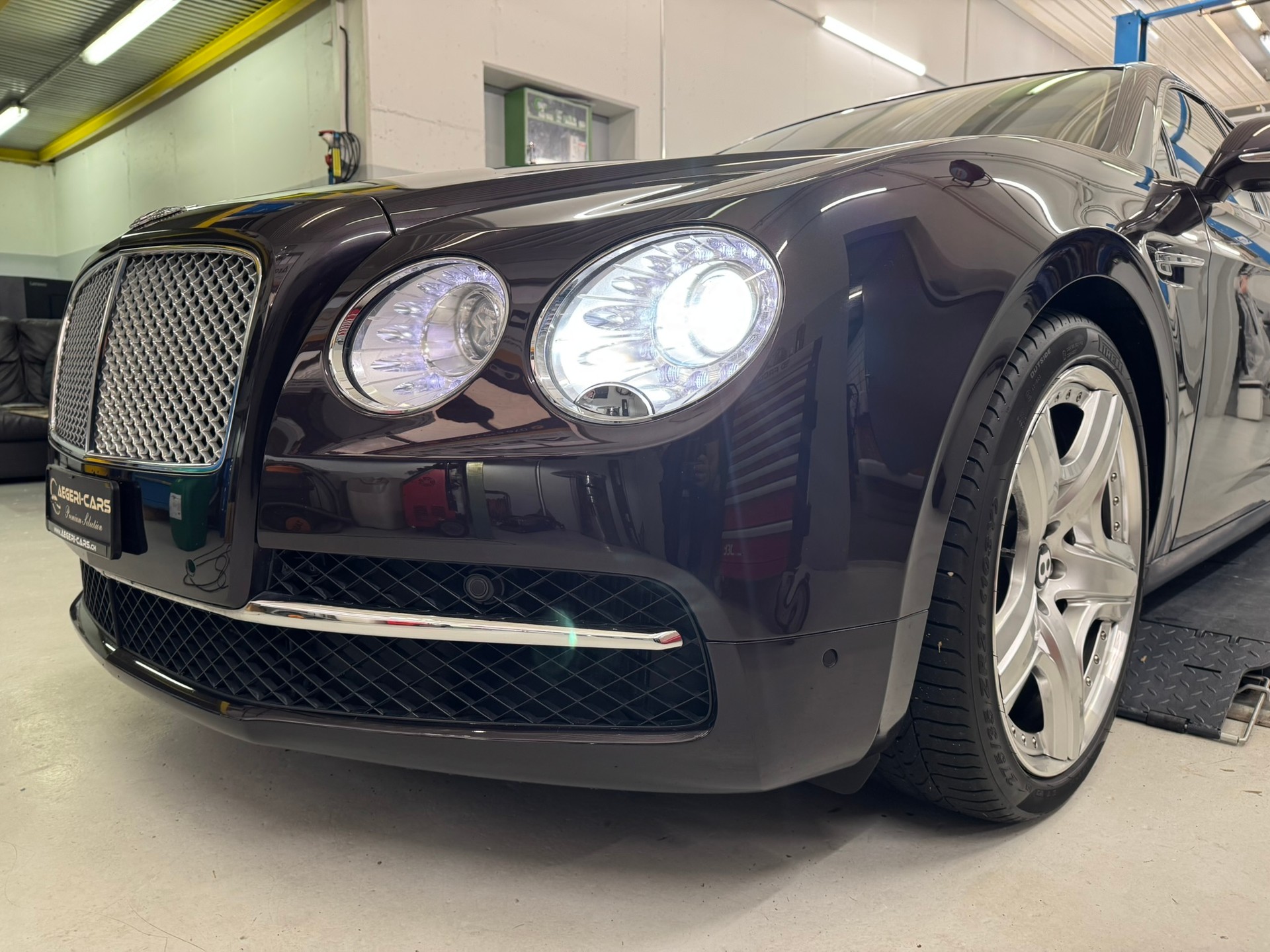 BENTLEY Flying Spur 6.0 W12 – FULL OPTIONS - CH Fahrzeug-image-28