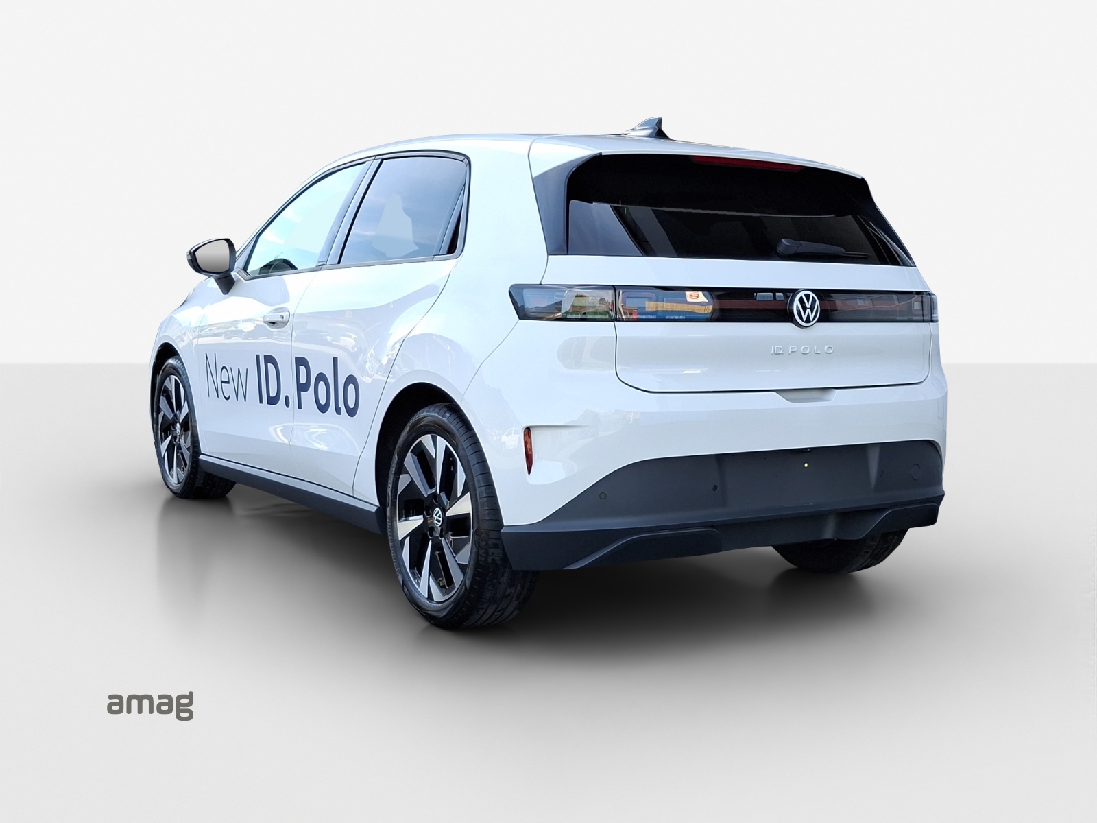 VW ID.Polo 52 kWh Life Edition One-showroom-element-2