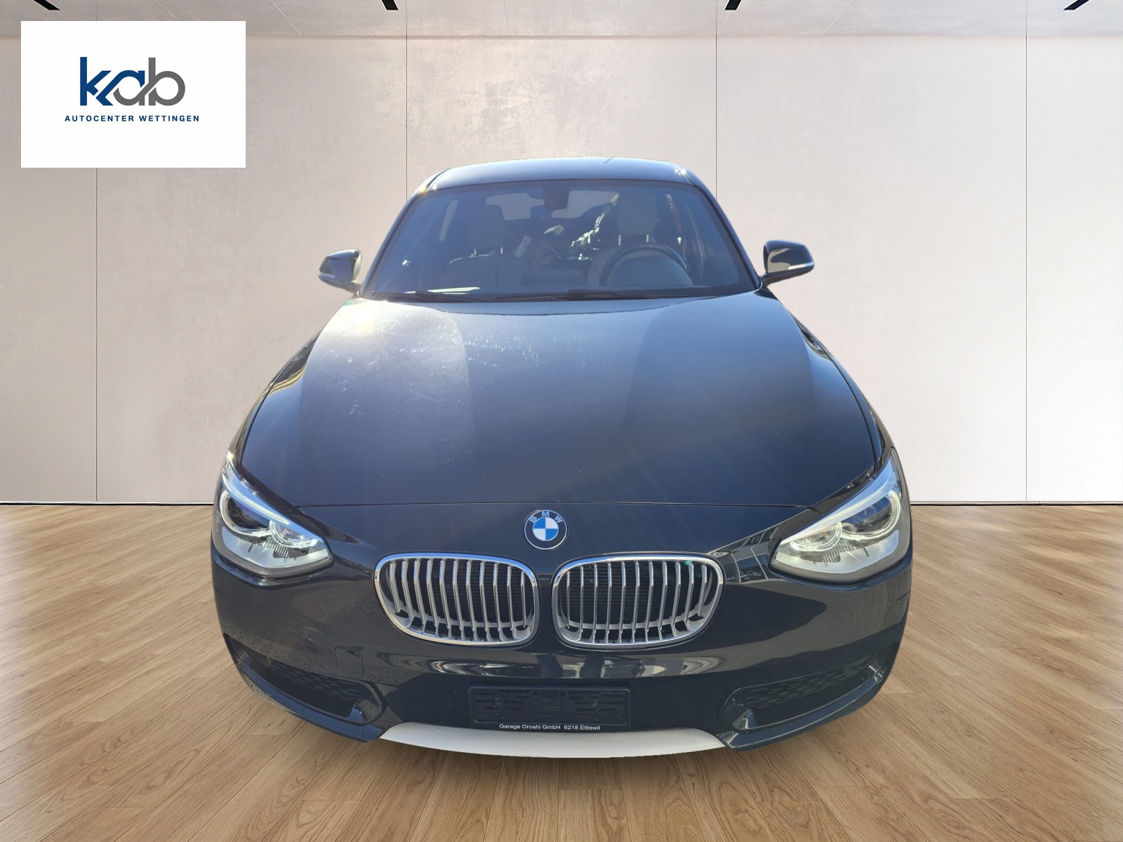 BMW 118i Steptronic-image-1