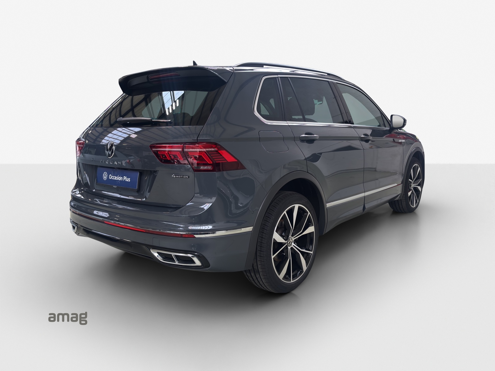 VW Tiguan 2.0TSI R-Line 4Motion DSG-image-4