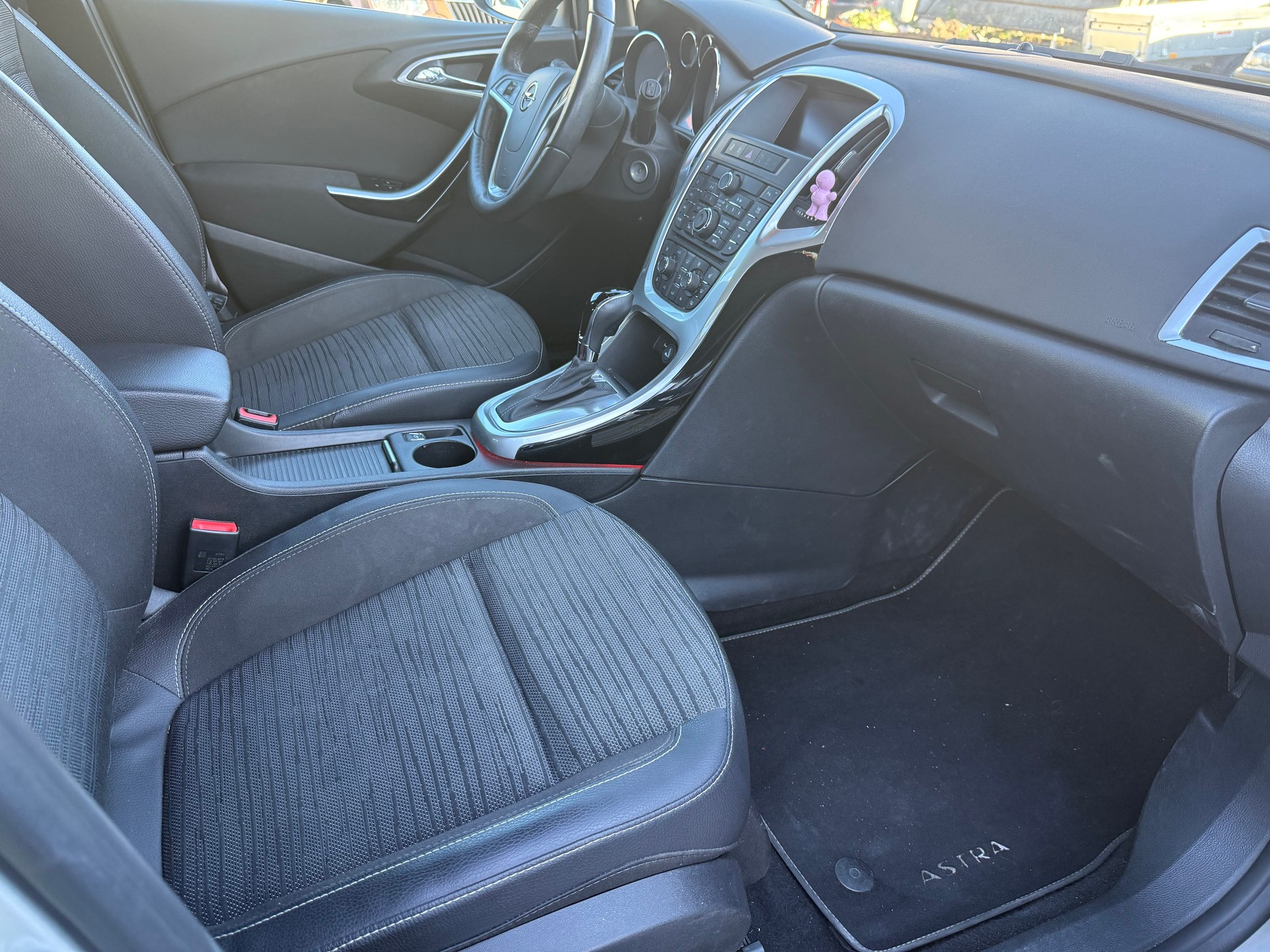 OPEL Astra 1.4i 16V Turbo Automatic-image-7