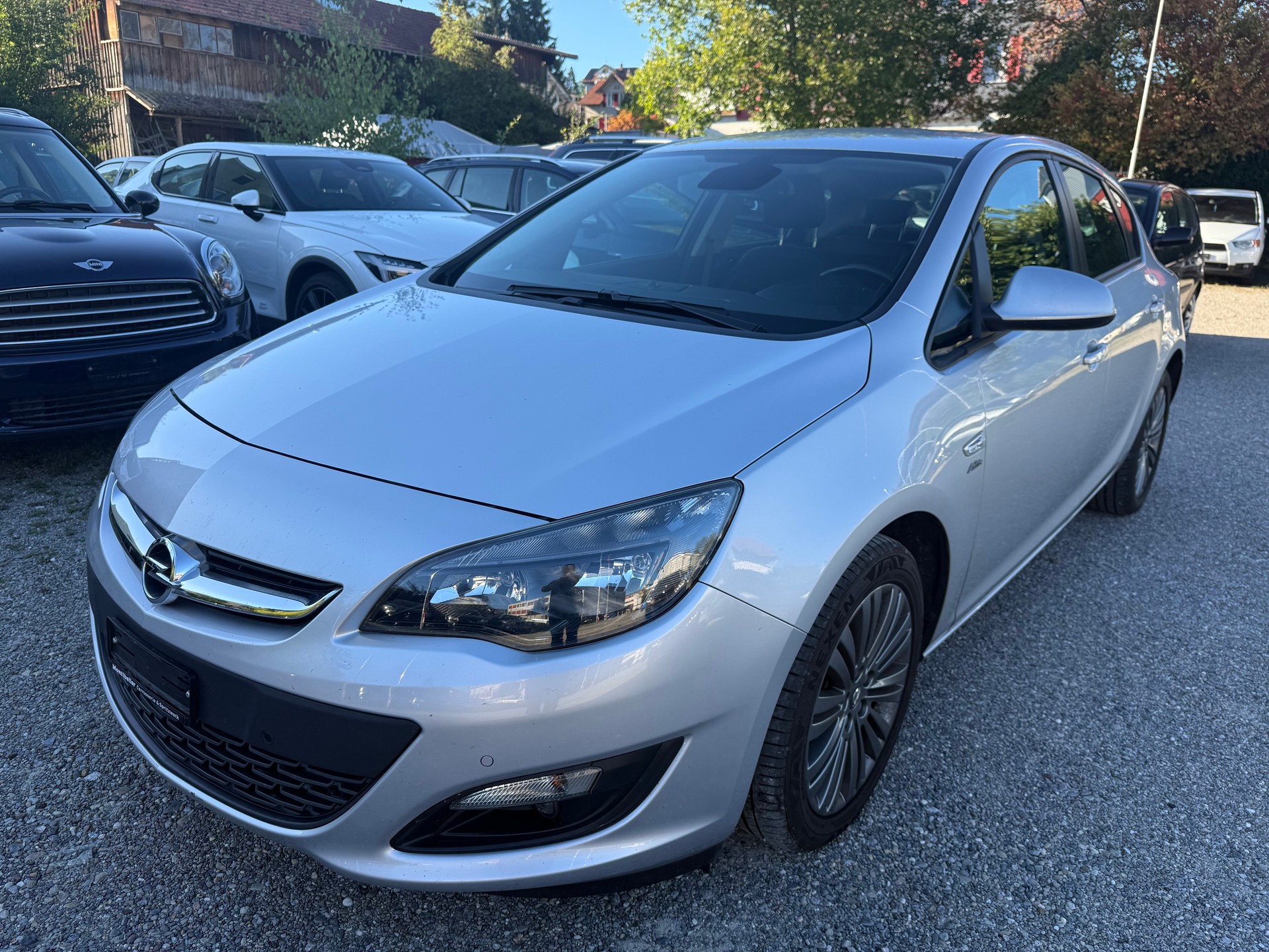 OPEL Astra 1.4i 16V Turbo Automatic-image-14