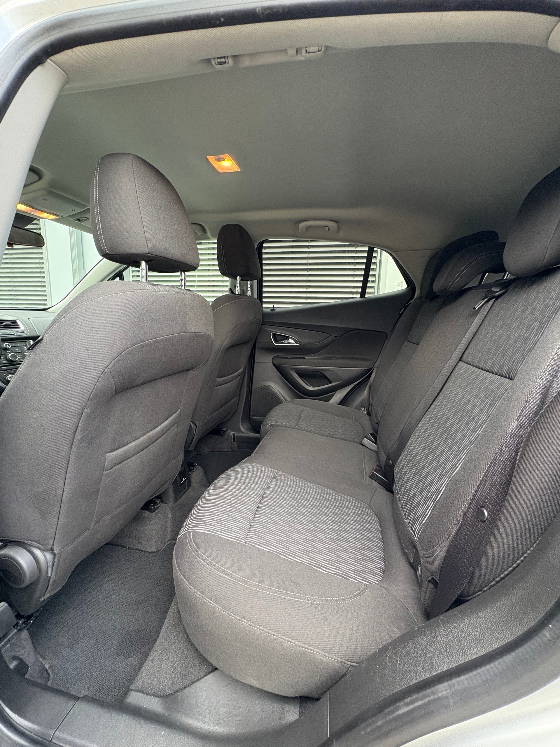 OPEL Mokka 1.7 CDTi Cosmo 4WD-image-14