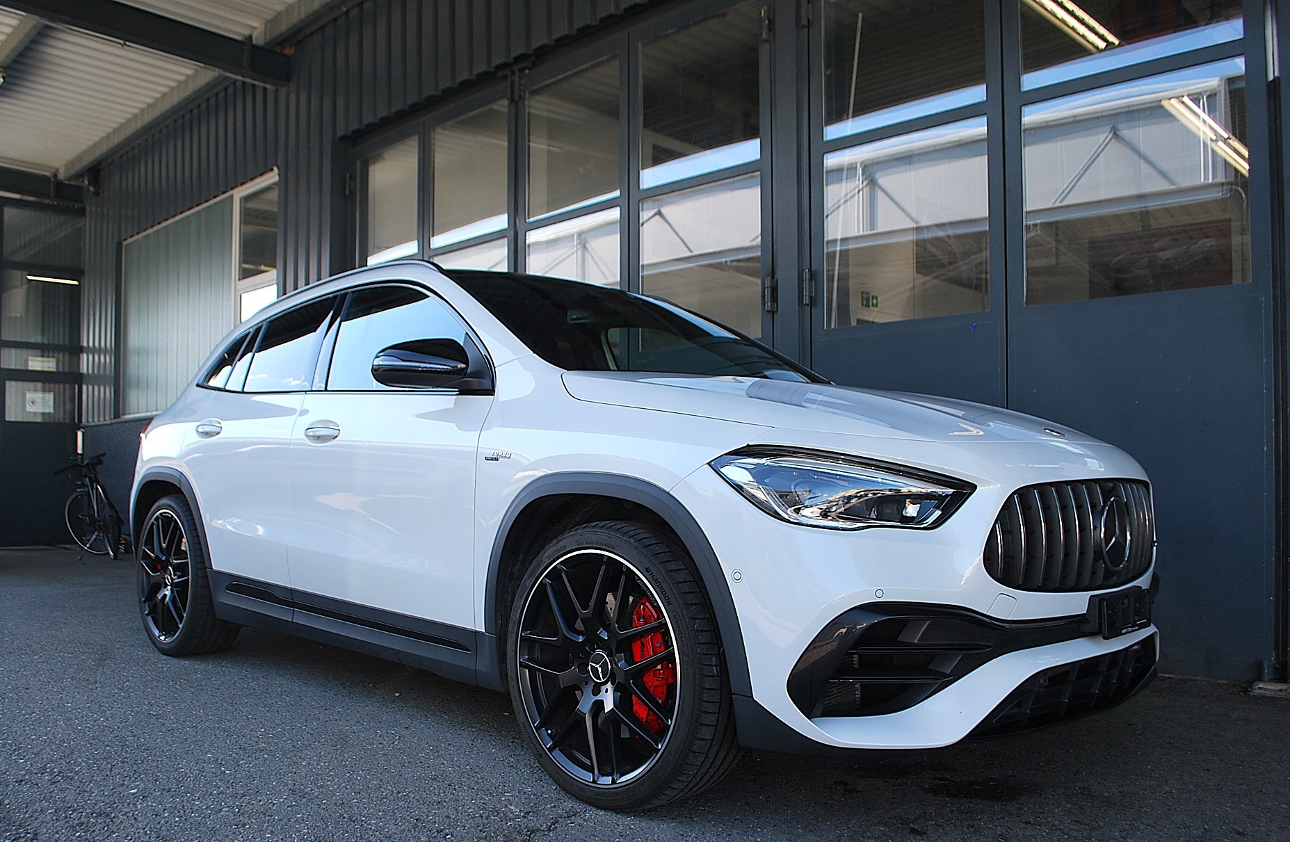 MERCEDES-BENZ GLA 45 S AMG 4Matic+ 8G-Speedshift DCT-image-0