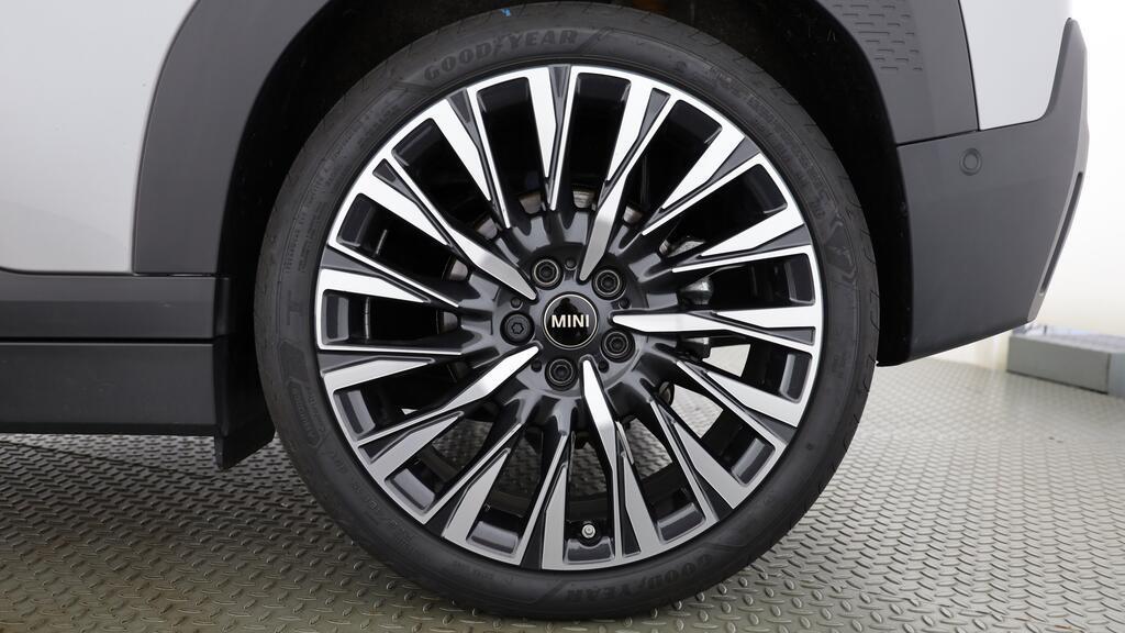 MINI Aceman E-image-9