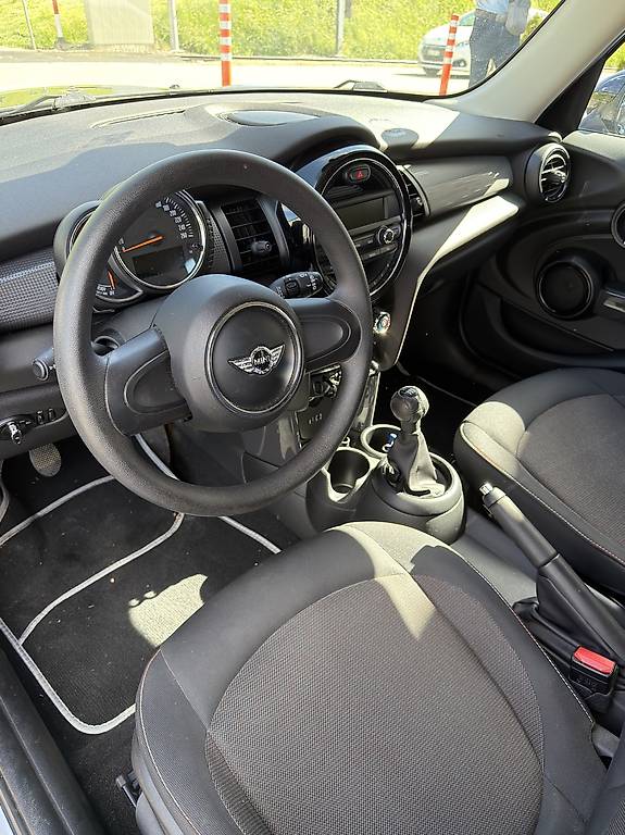 MINI COOPER-image-4