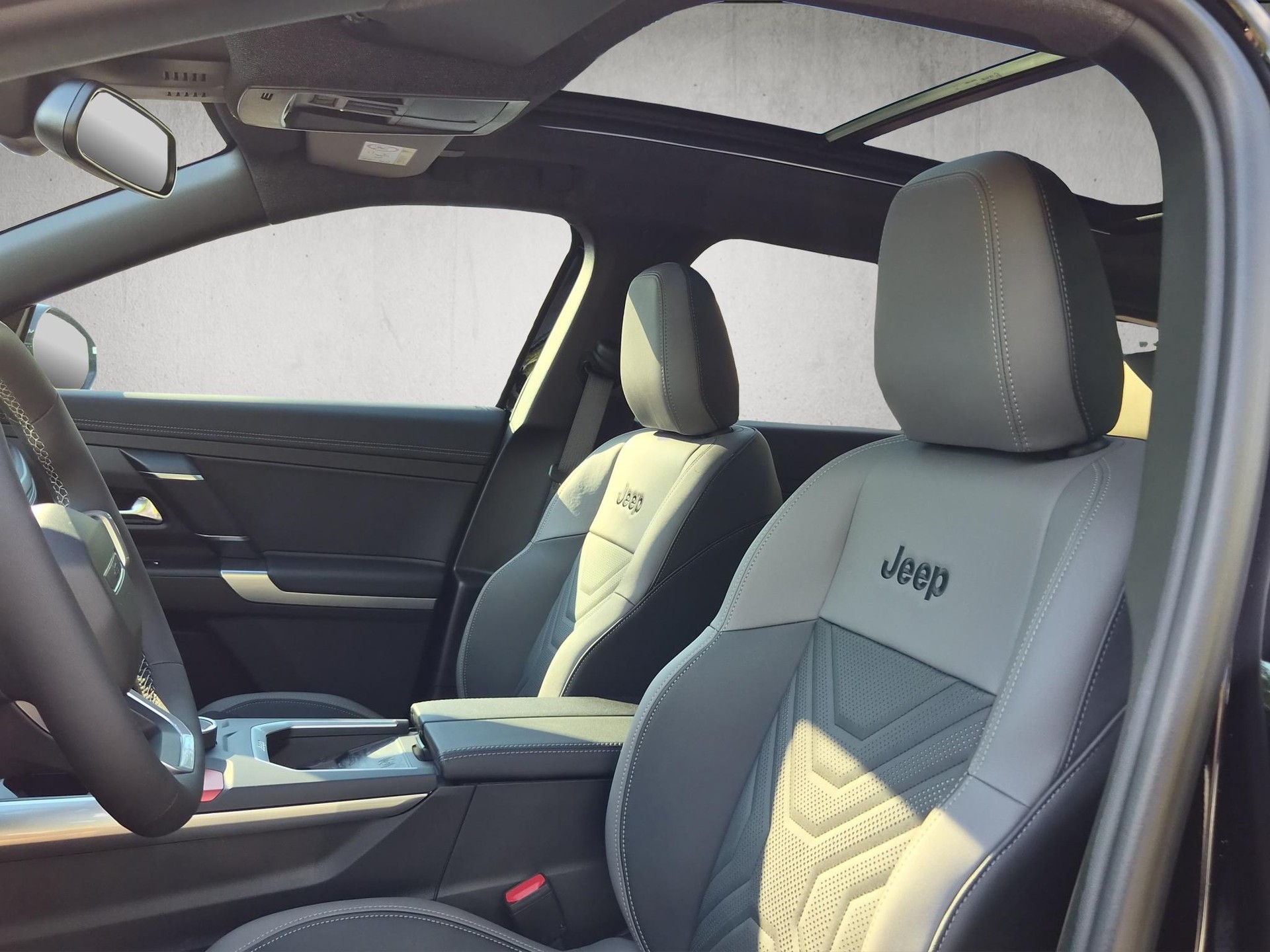JEEP Compass 1.2 MHEV First Edition-image-9