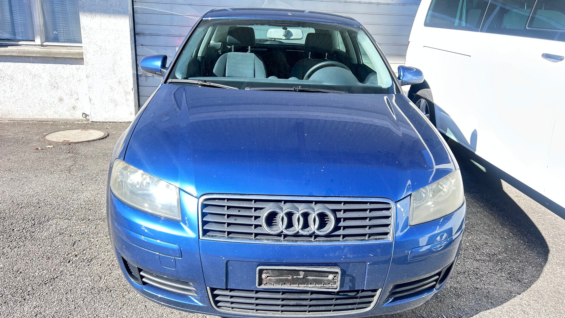 AUDI A3 1.6 Ambition-image-11