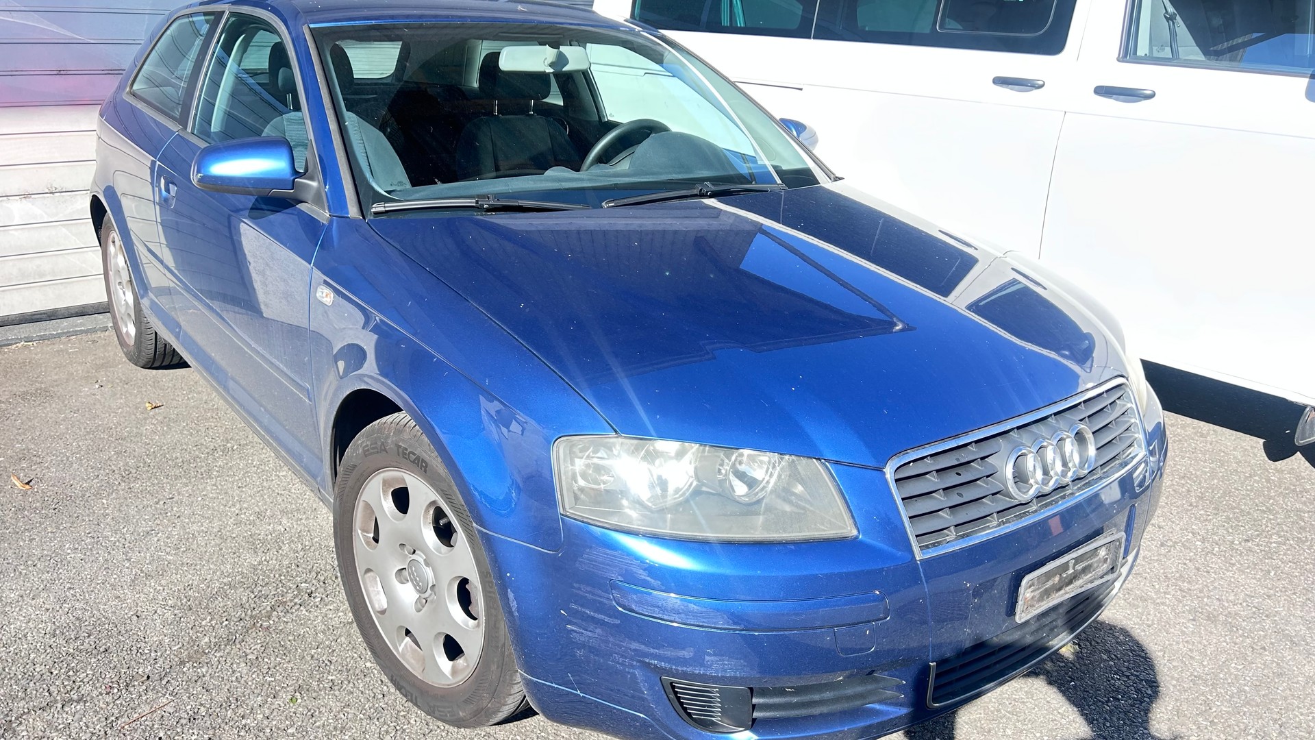 AUDI A3 1.6 Ambition-image-10