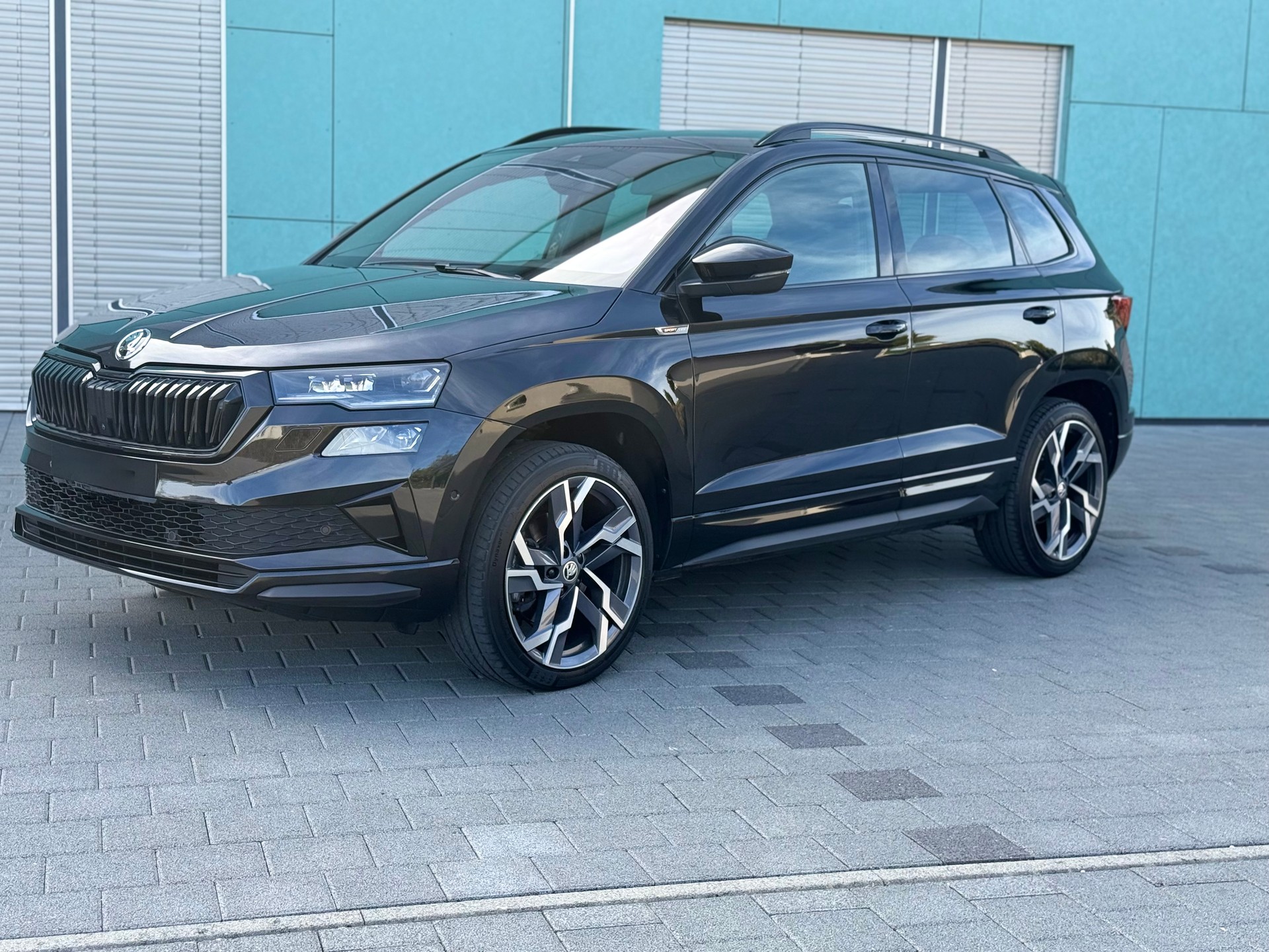 SKODA 2.0 TSI SportLine 4x4 DSG-image-1