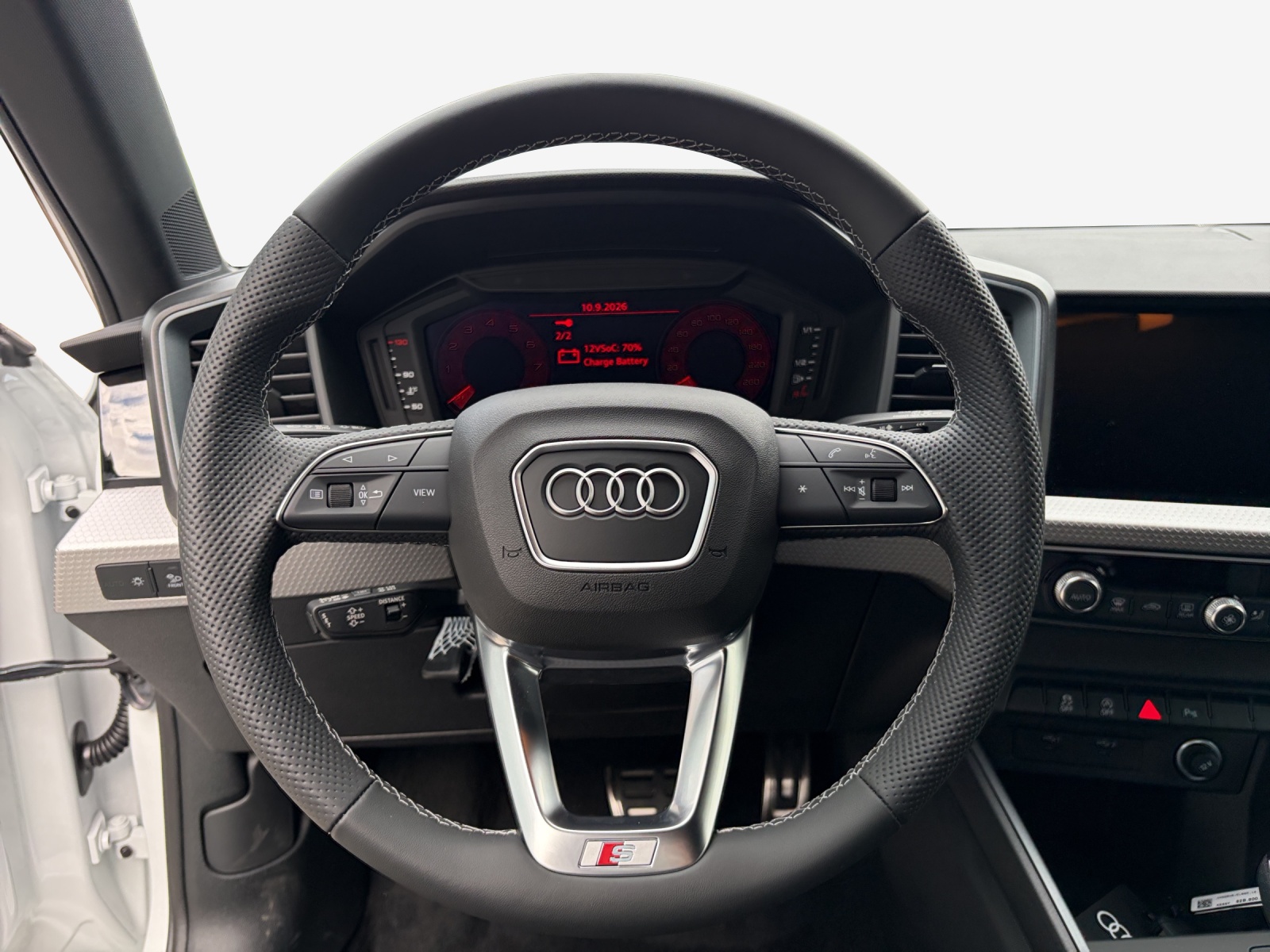 AUDI A1 Sportback 30 TFSI Attraction S-tronic-image-7