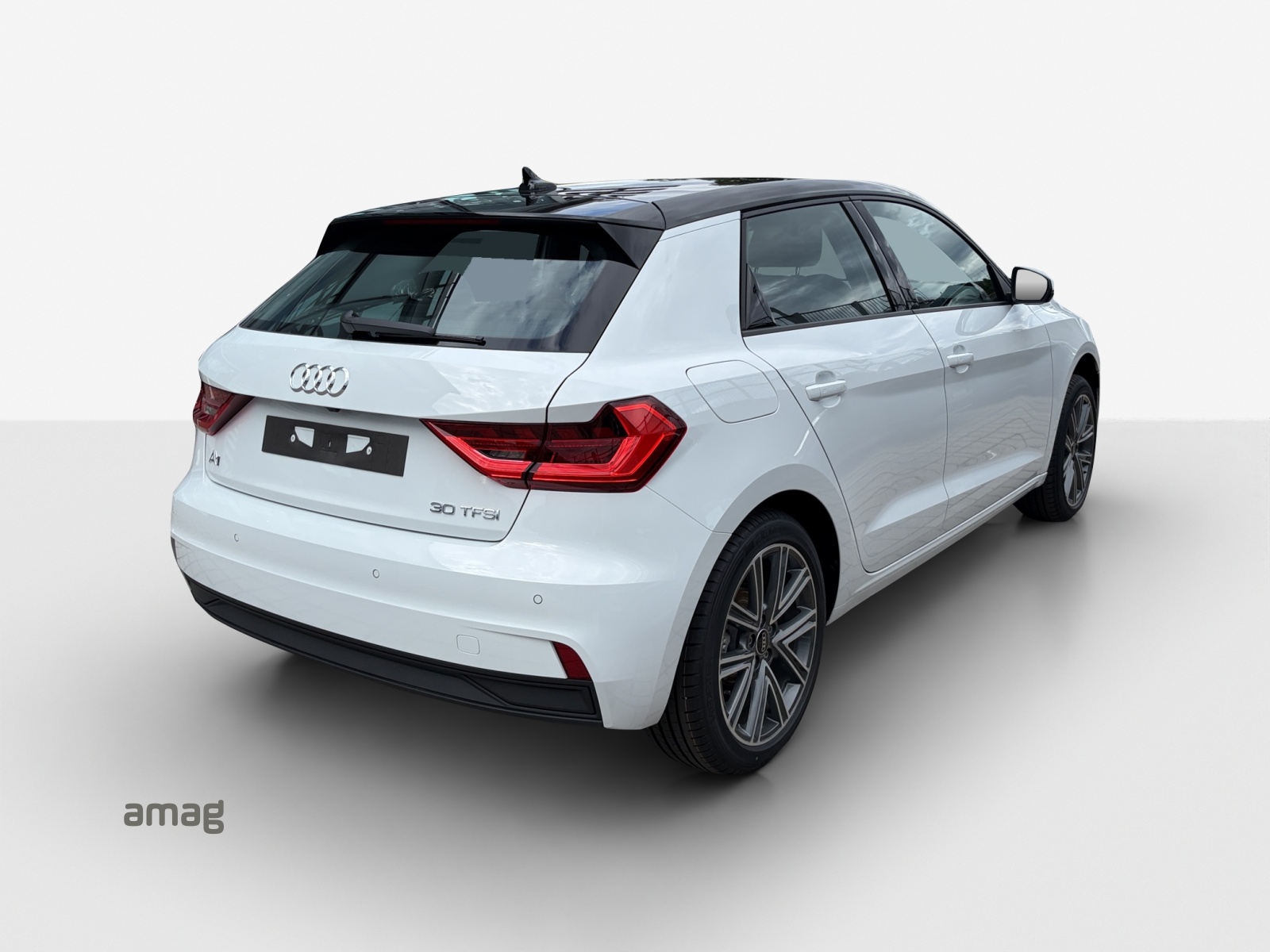 AUDI A1 Sportback 30 TFSI Attraction S-tronic-image-2